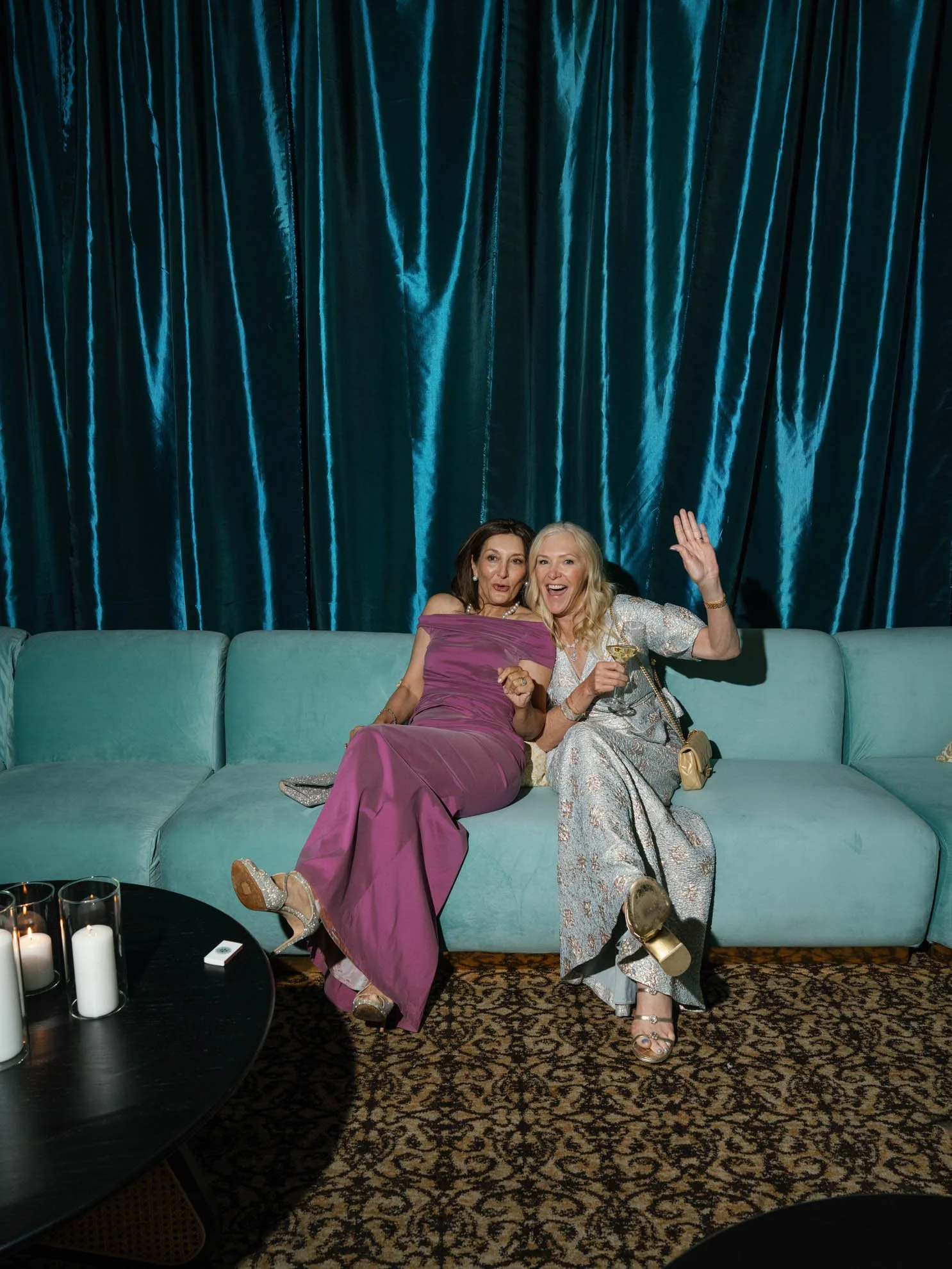 47luxury-wedding-after-party-guests.jpg
