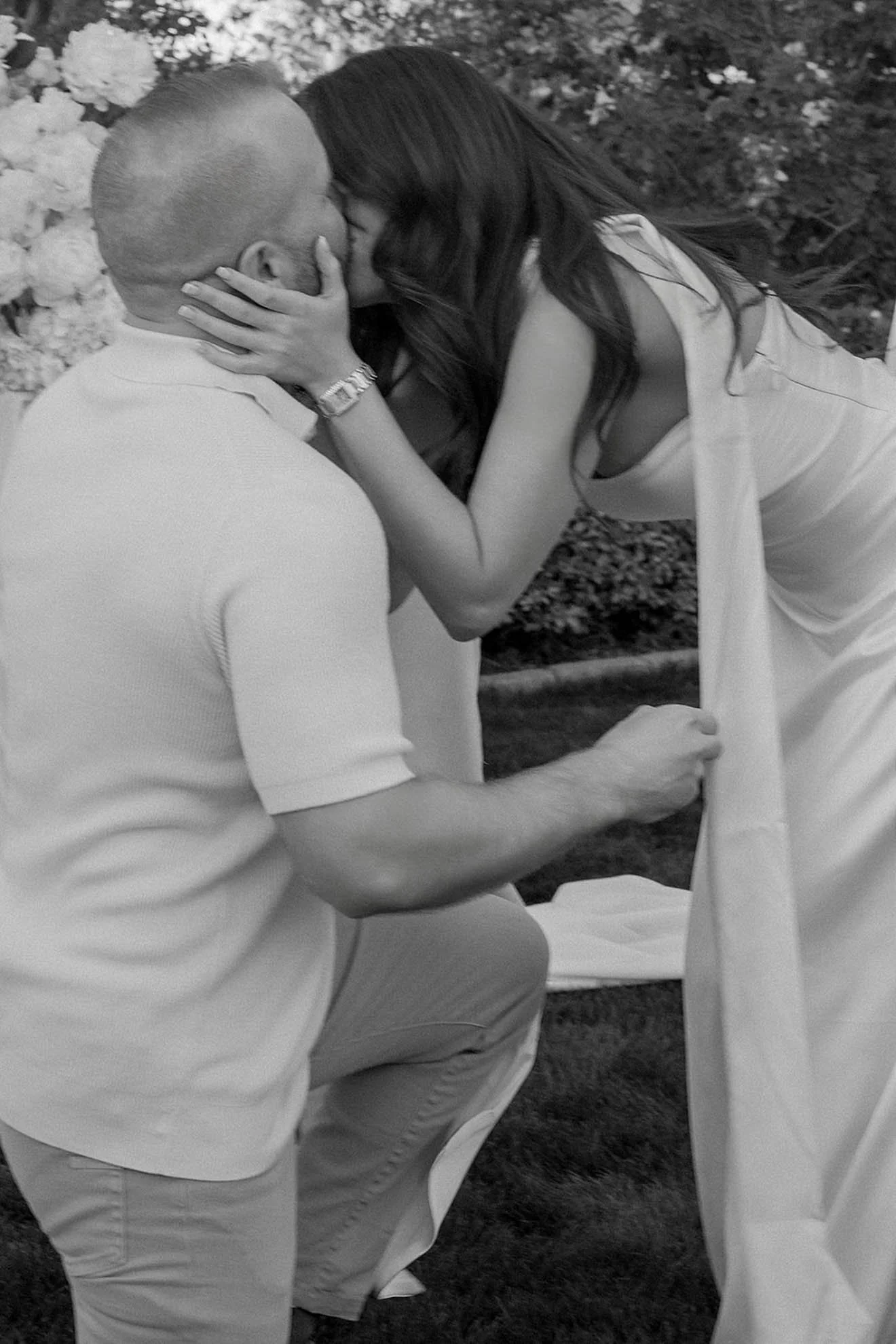 19newly-engaged-couple-private-estate-scottsdale.jpg