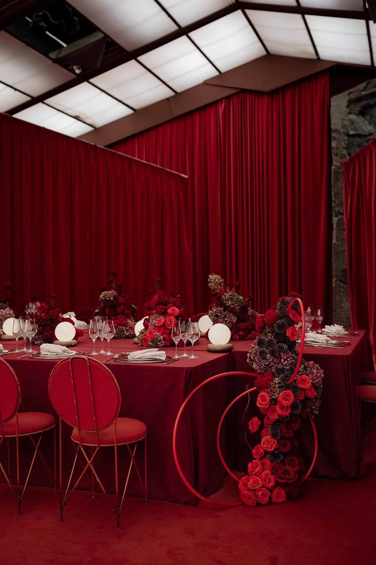 28 MandyMarieEvents-MidCenturyModernWeddingInspoTaliesinWest-Fall2025-MASHAIDA-280.jpg