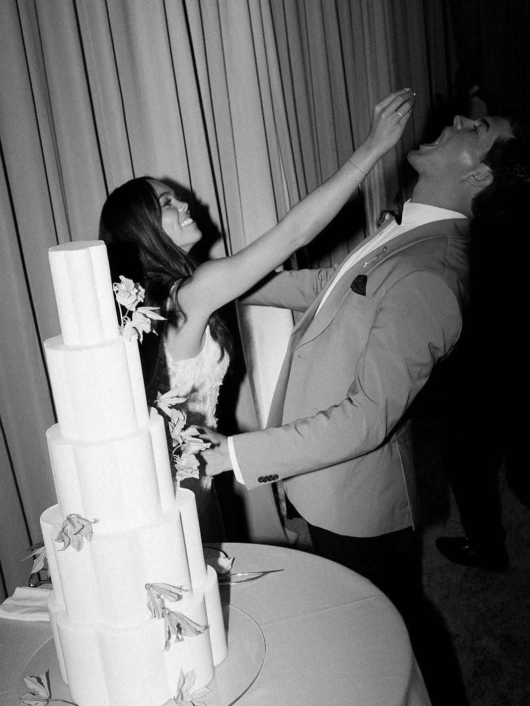 One tradition we&rsquo;ll defend forever, the cake cutting. 

Historically, it symbolized the couple&rsquo;s first task completed together as newlyweds. Today, we think it serves an even more important purpose.

Wedding days move fast.

One minute yo