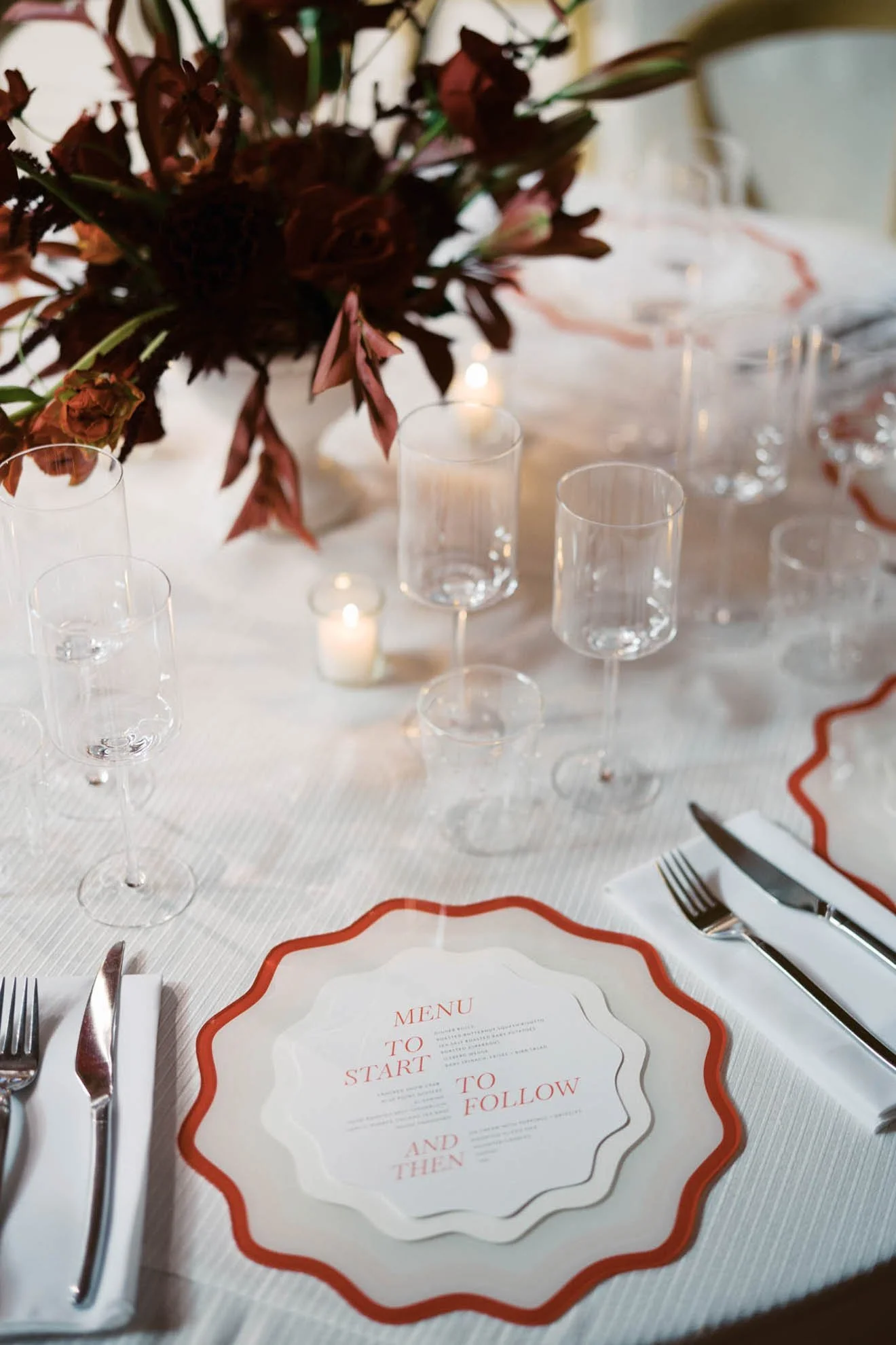 13 place-setting-wavy-charger-menu.jpg