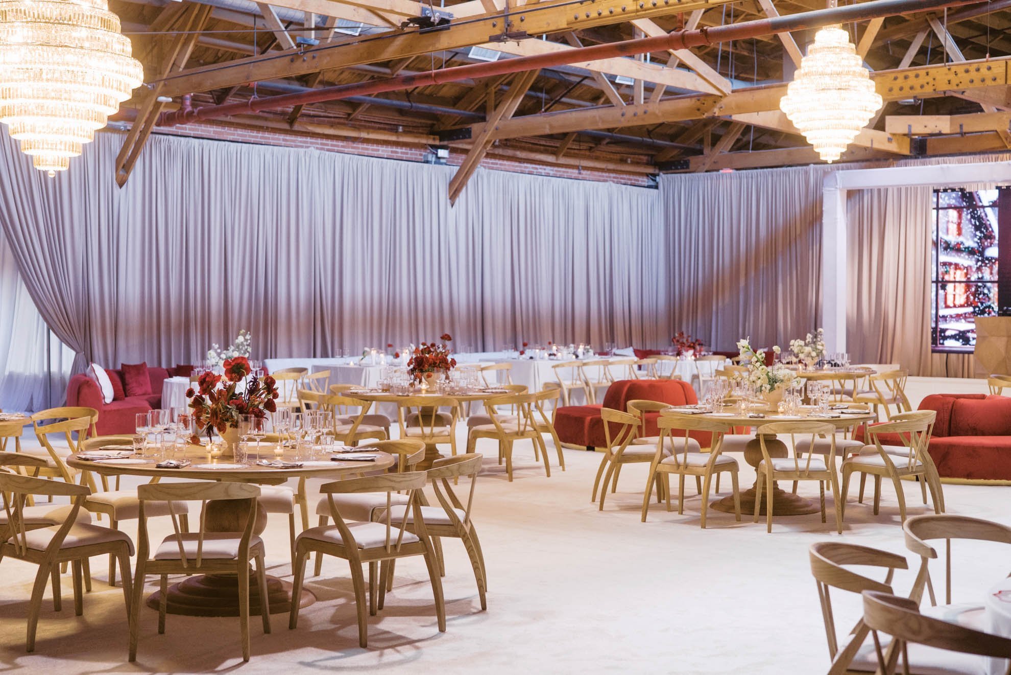 12custom-event-design-warehouse-215.jpg