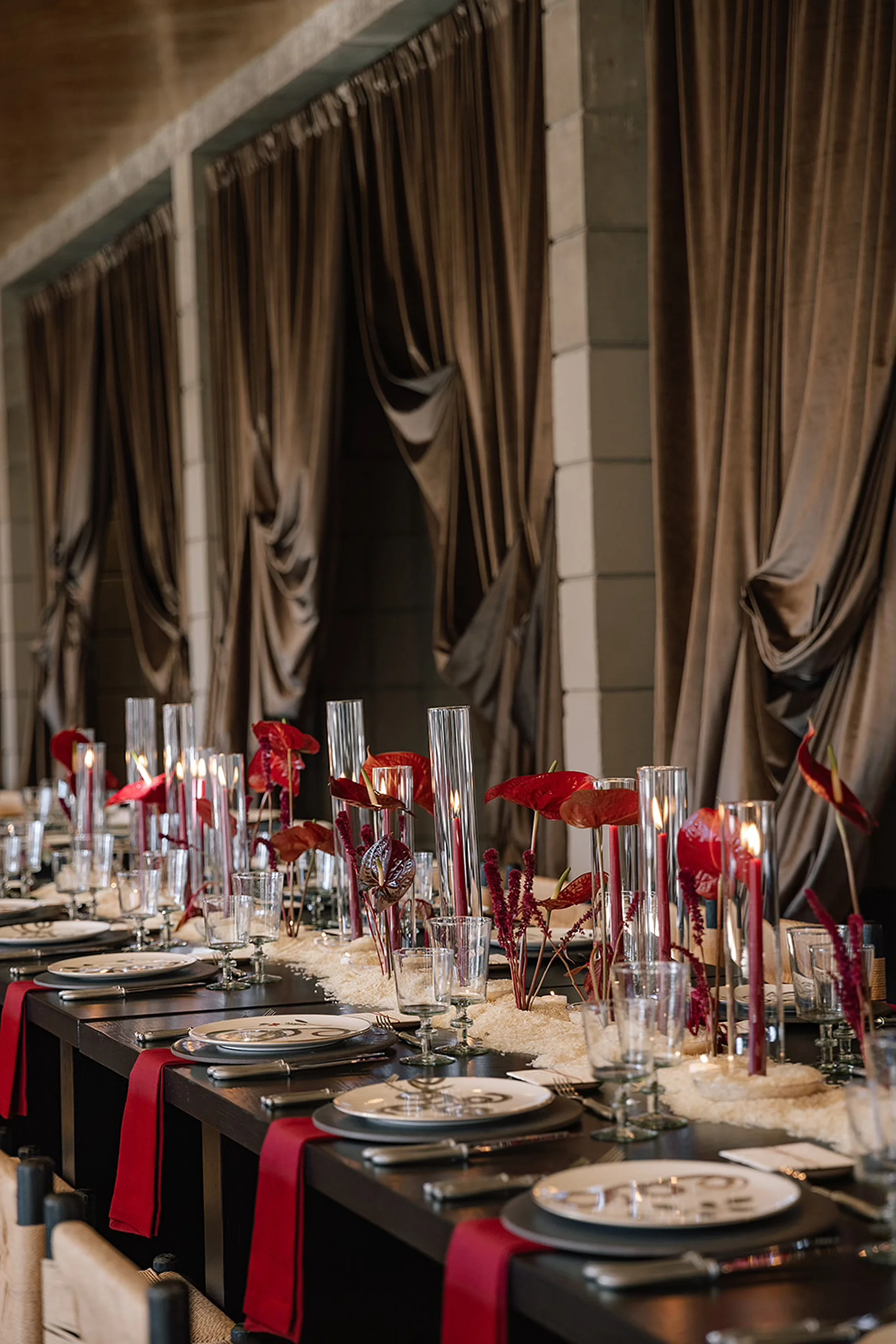 Modern brown and red wedding dinner reception at The Arizona Biltmore in Arizona, designed by Mandy Marie Events.