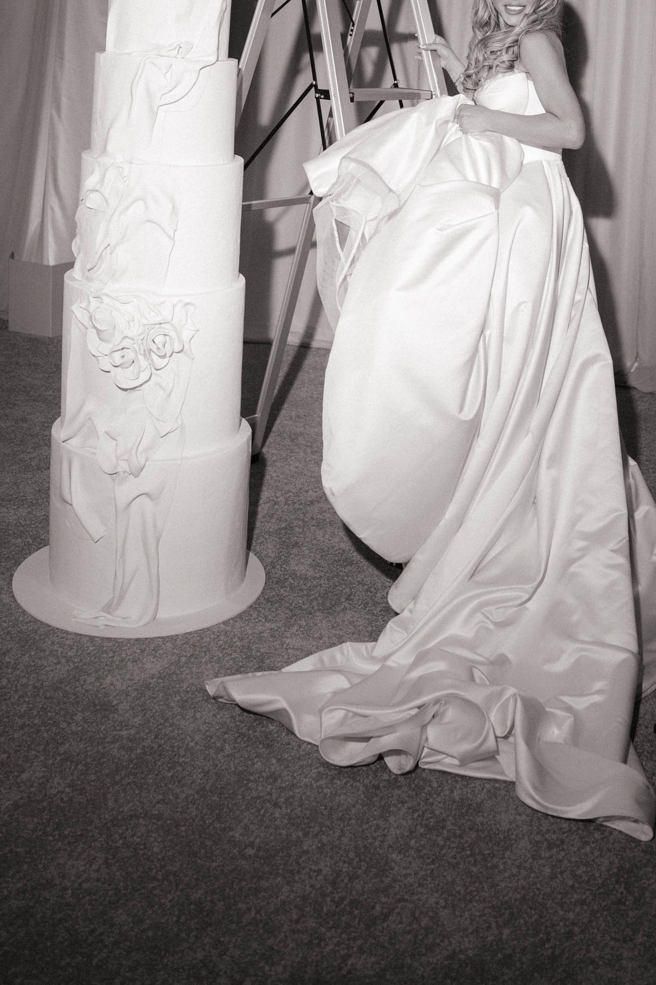 46caesars-republic-scottsdale-ballroom-wedding-reception.jpg