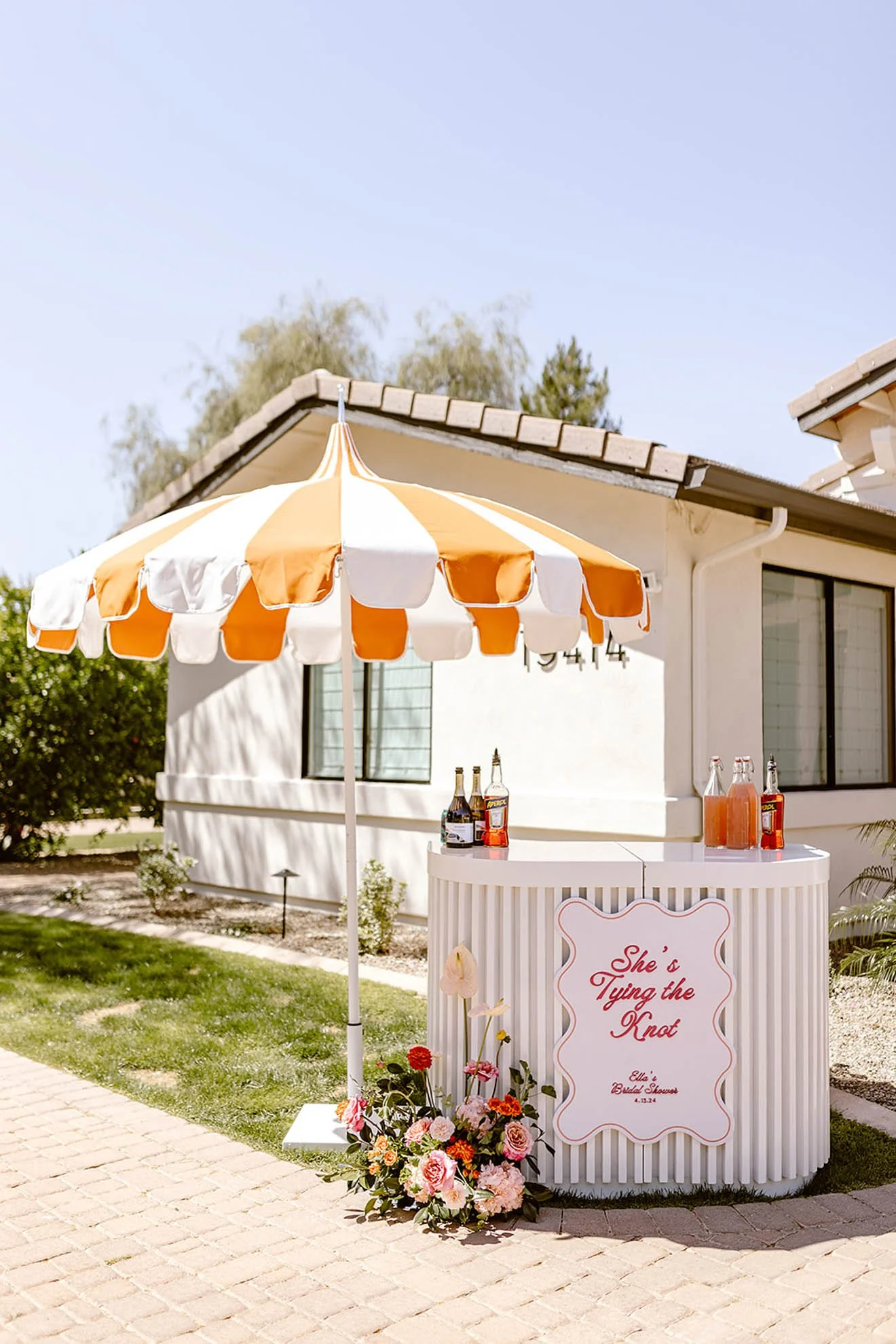 3.bridal-drink-station-outdoor-umbrella.jpg