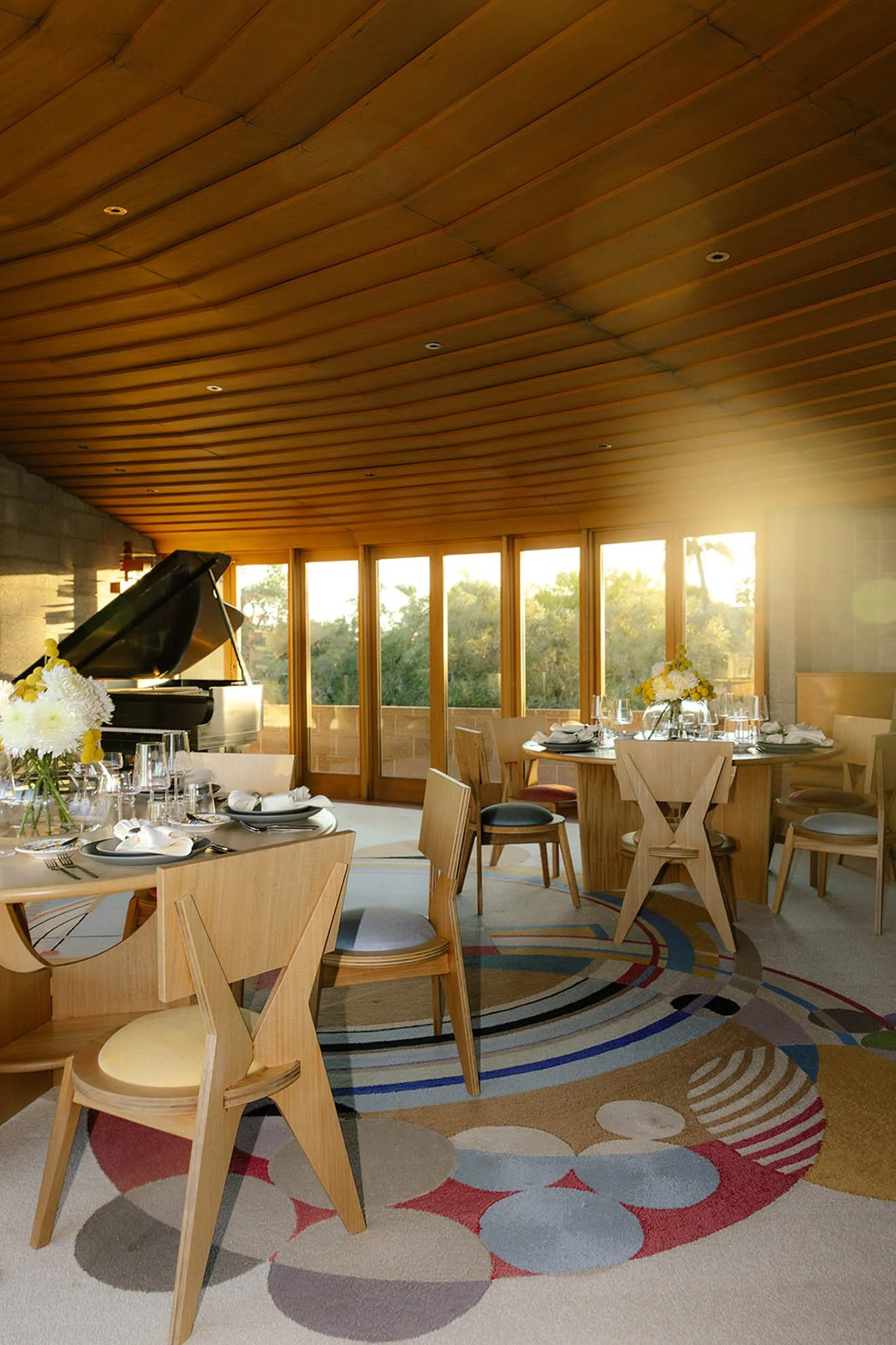 17 MandyMarieEvents-MidCenturyModernWeddingInspo-Fall2025-MASHAIDA-280.jpg