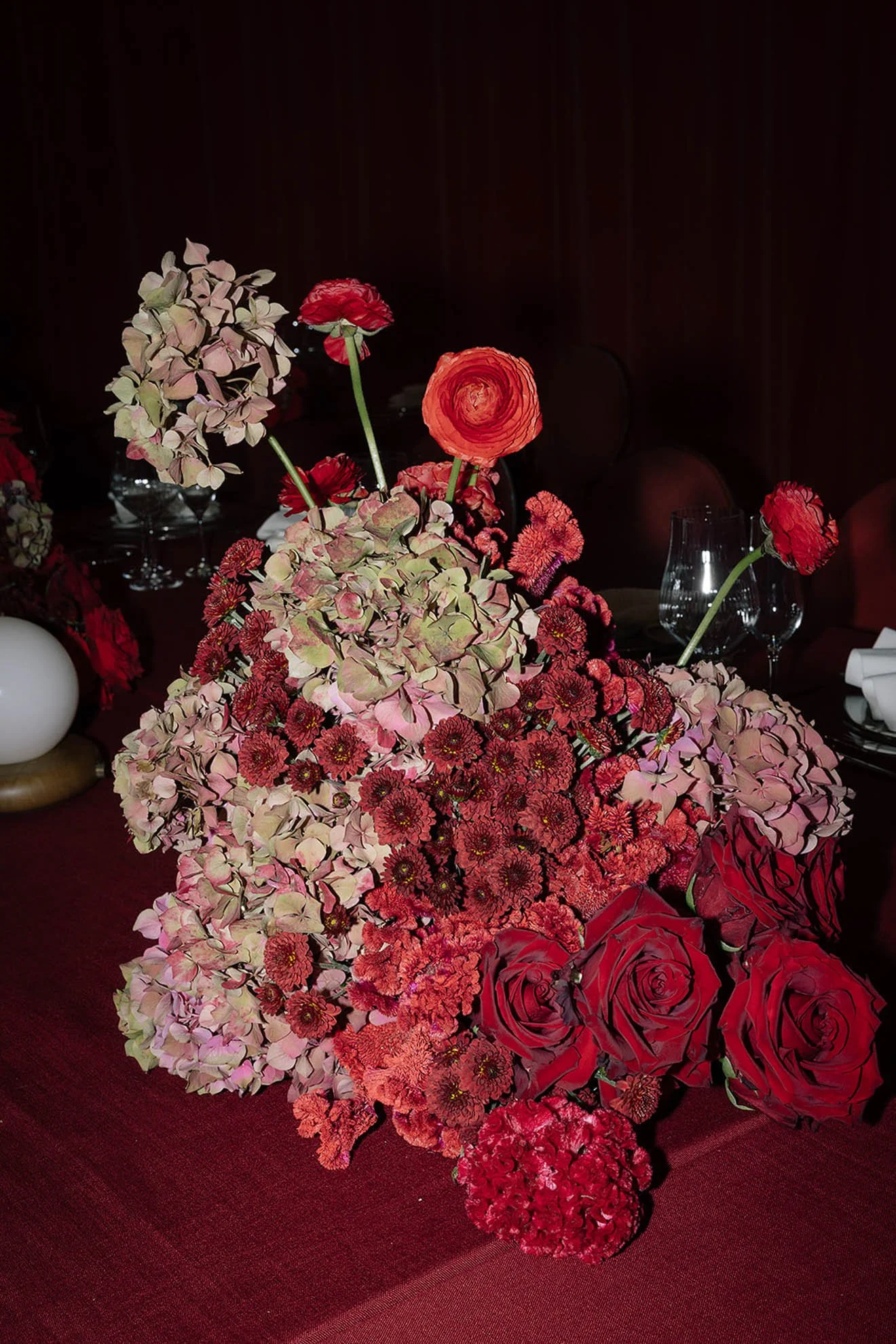 24 MandyMarieEvents-MidCenturyModernWeddingInspoTaliesinWest-Fall2025-MASHAIDA-278.jpg