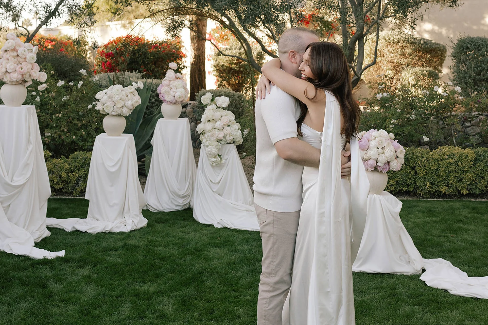 35private-estate-proposal-floral-backdrop.jpg