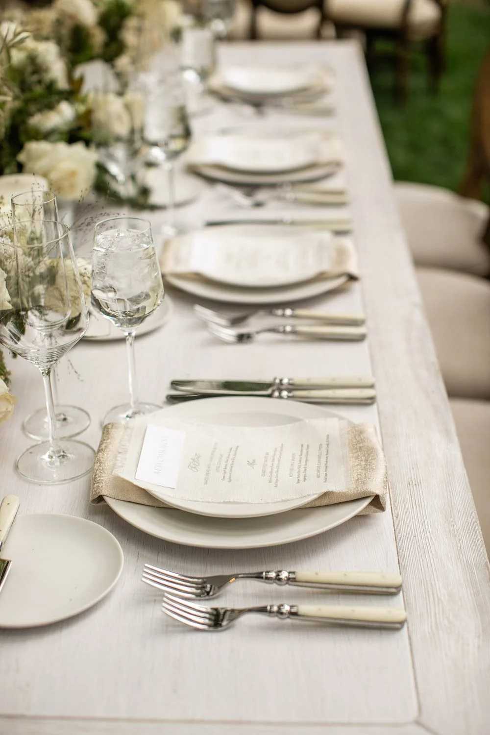 29 Luxury Tabletop Design and Clean-lined Tablescape.jpg