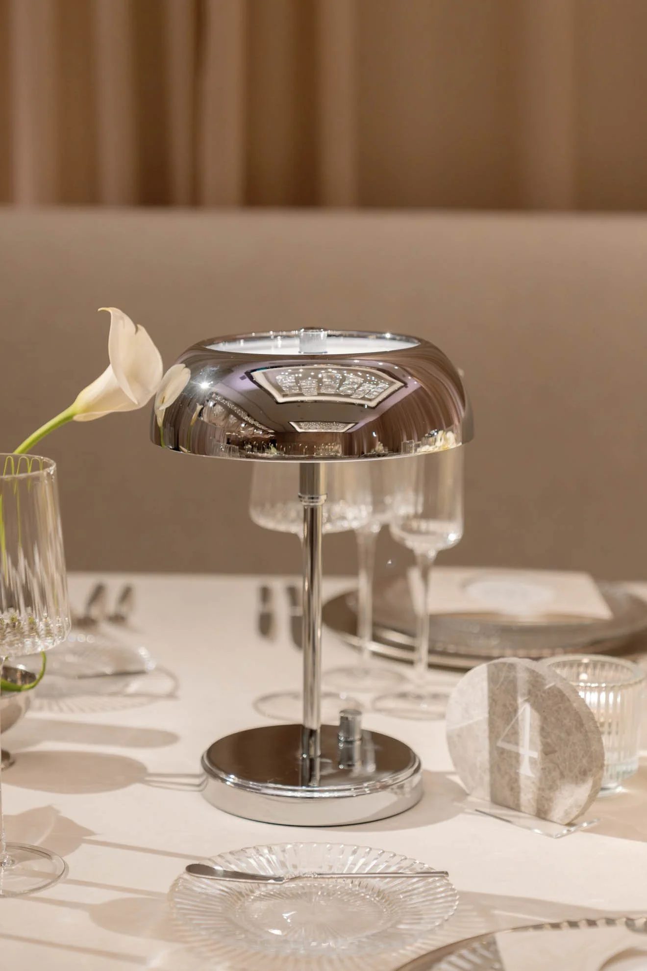 36white-florals-and-silver-lamps-wedding-reception.jpg