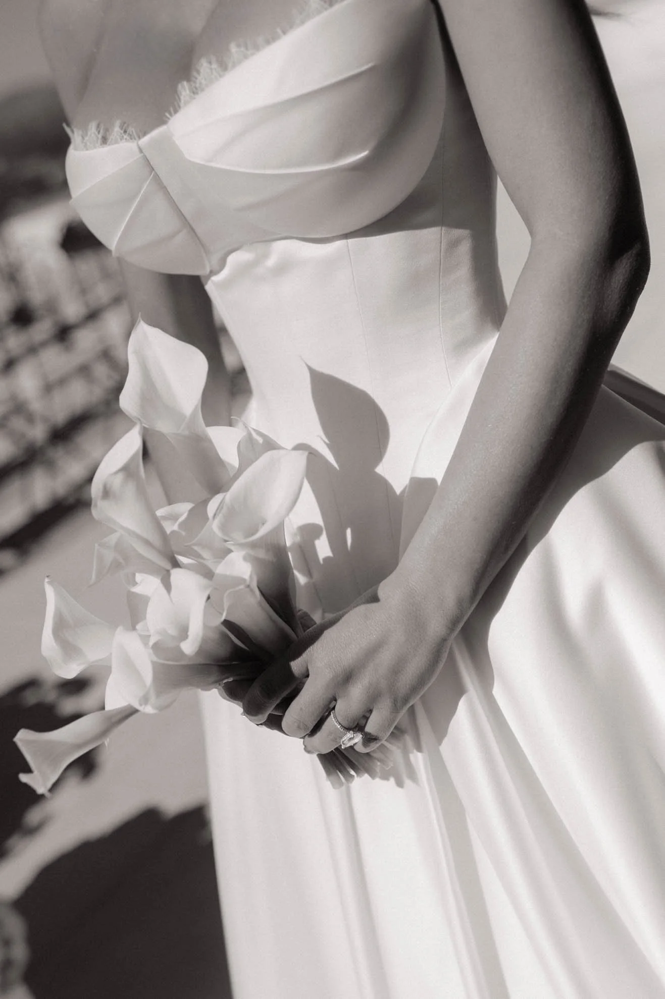 7caesars-republic-white-floral-wedding-ceremony.jpg