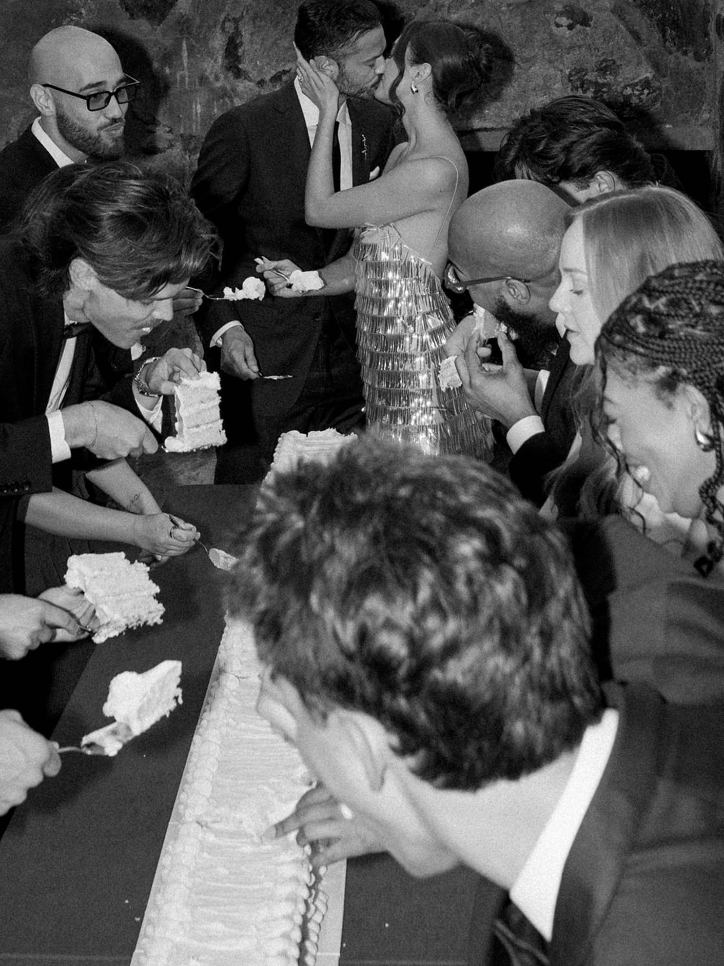 42 MandyMarieEvents-MidCenturyModernWeddingInspoTaliesinWest-Fall2025-MASHAIDA-420.jpg