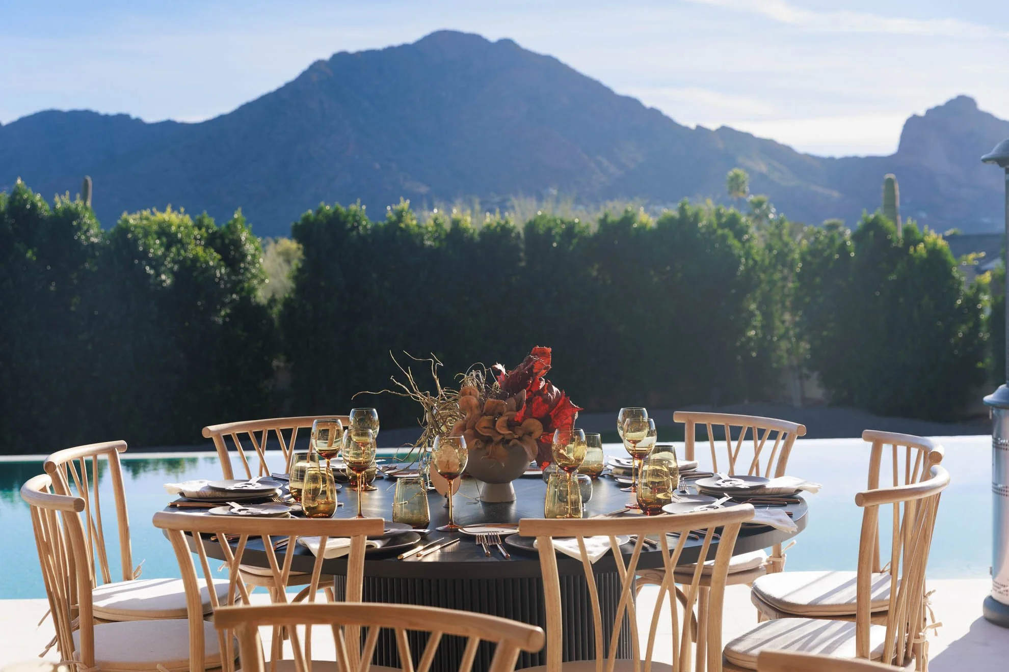 1modern-southwest-dinner-table.jpg
