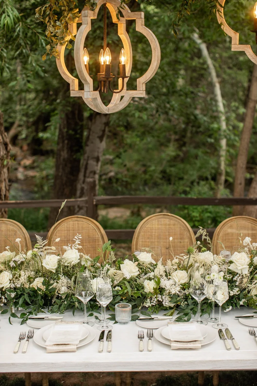 25 Luxury Floral Garland Wedding Centerpiece.jpg
