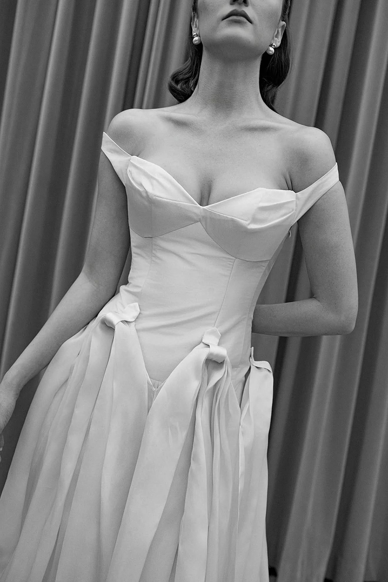 19 MandyMarieEvents-MidCenturyModernWeddingInspoTaliesinWest-Fall2025-MASHAIDA-71.jpg