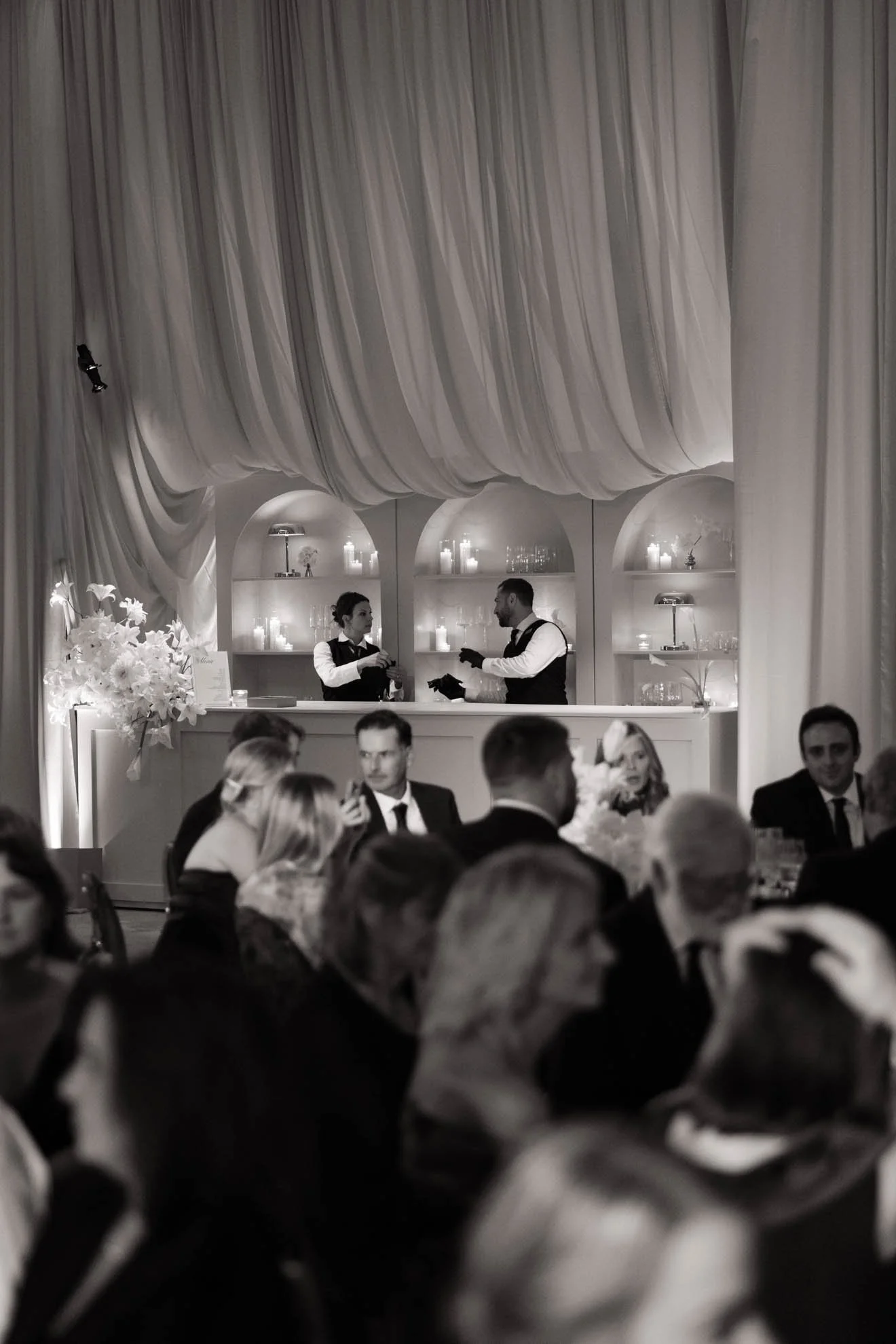 43modern-ballroom-bar-caesars-republic-wedding.jpg