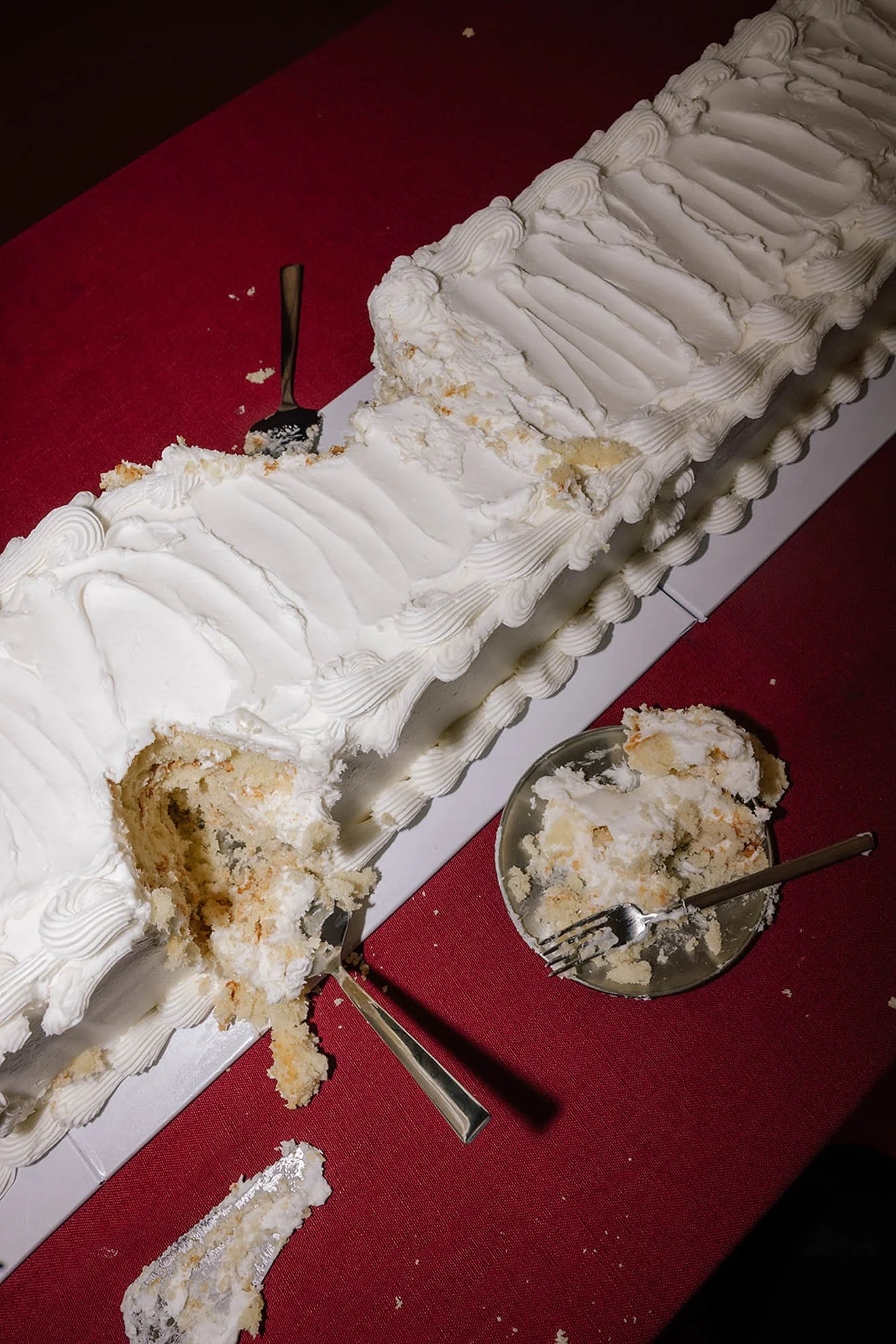 44 MandyMarieEvents-MidCenturyModernWeddingInspoTaliesinWest-Fall2025-MASHAIDA-496.jpg