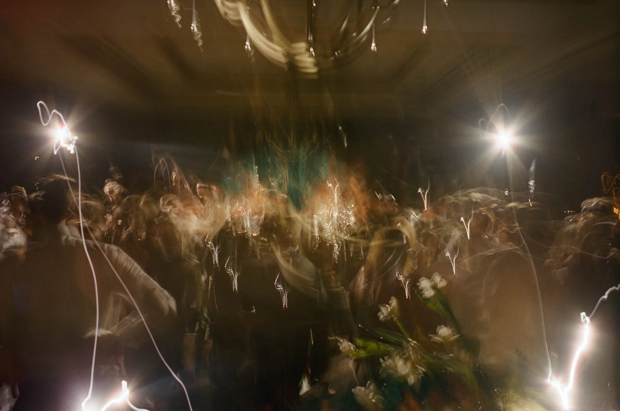 45blurred-wedding-reception-celebration.jpg