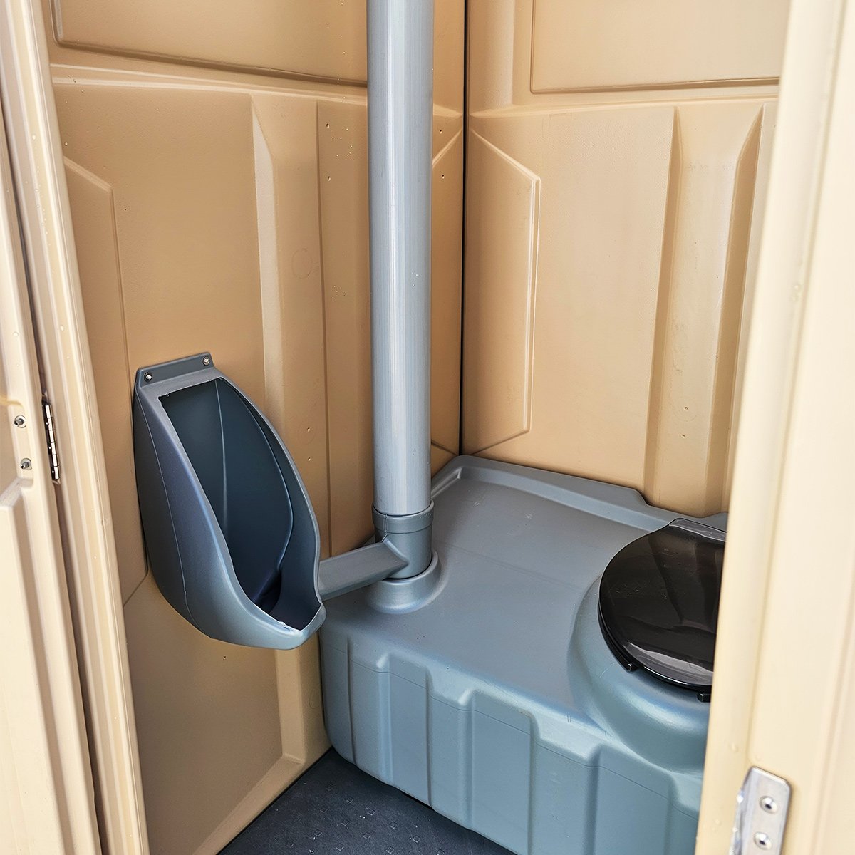 standard-unit-portable-toilet-1.jpg