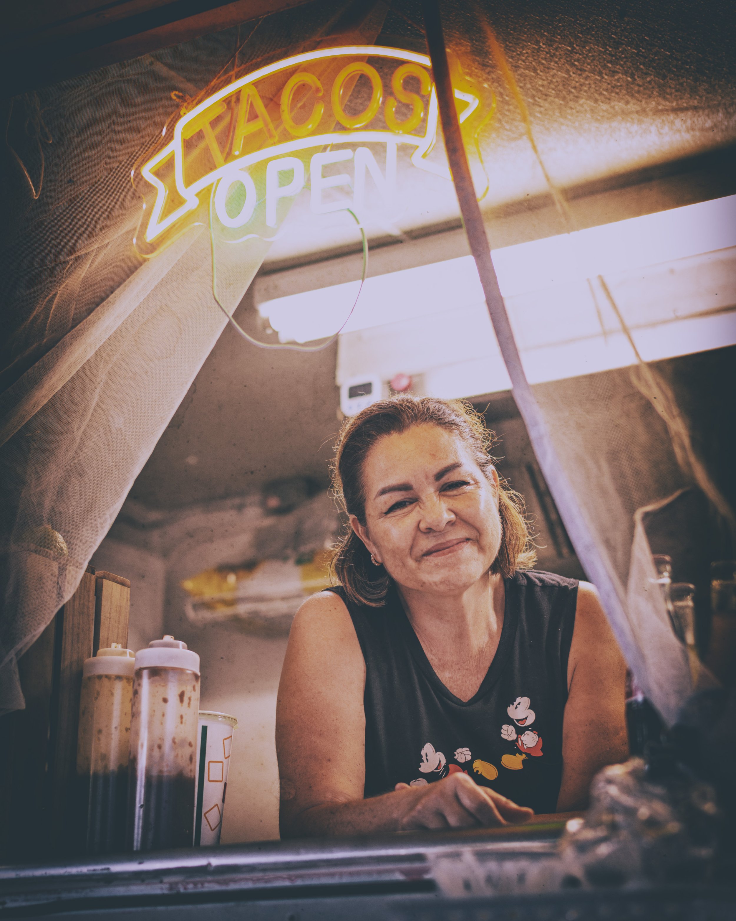 Waikīkī Food Truck portrait series
