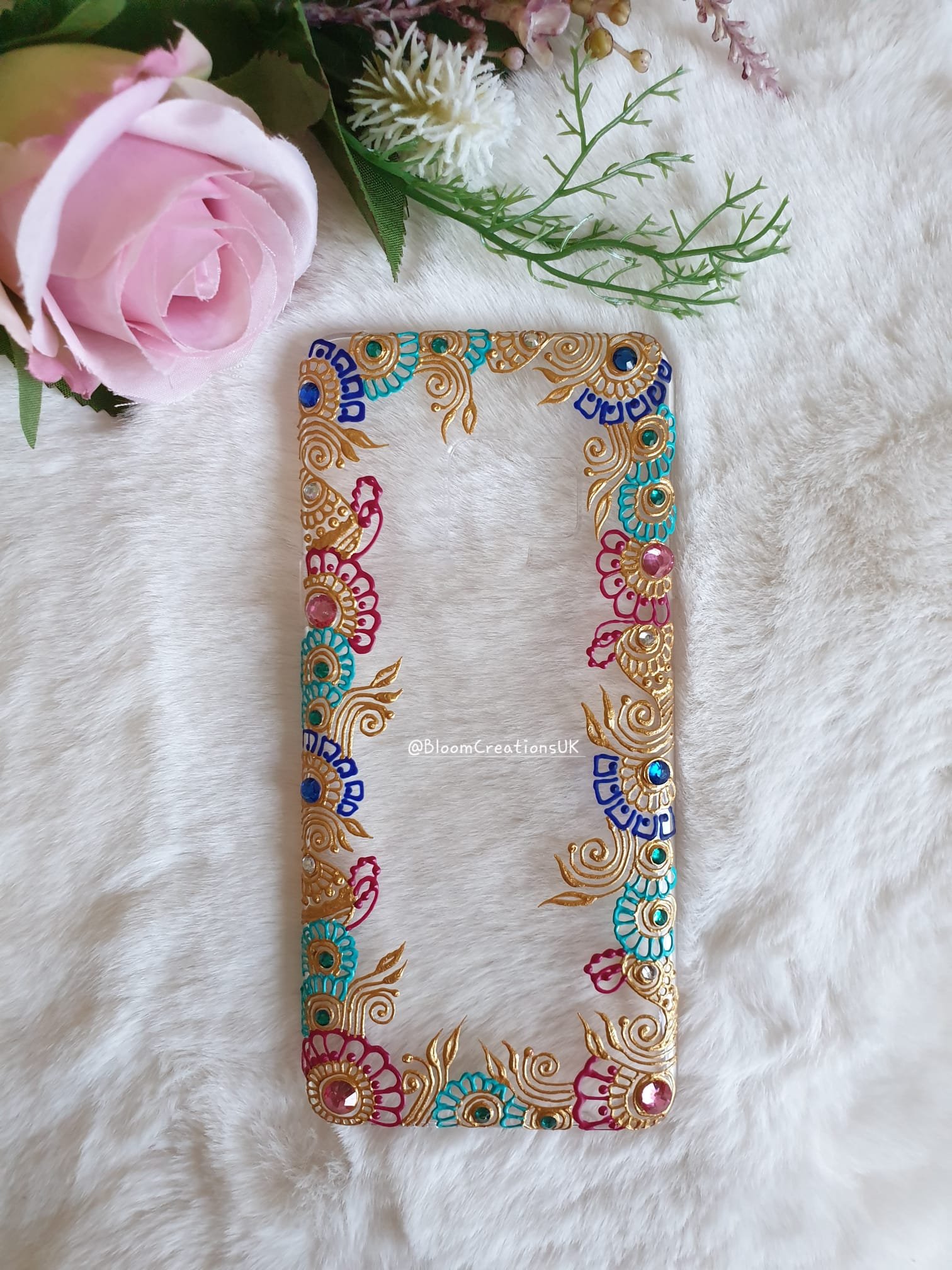 henna phone case.jpeg