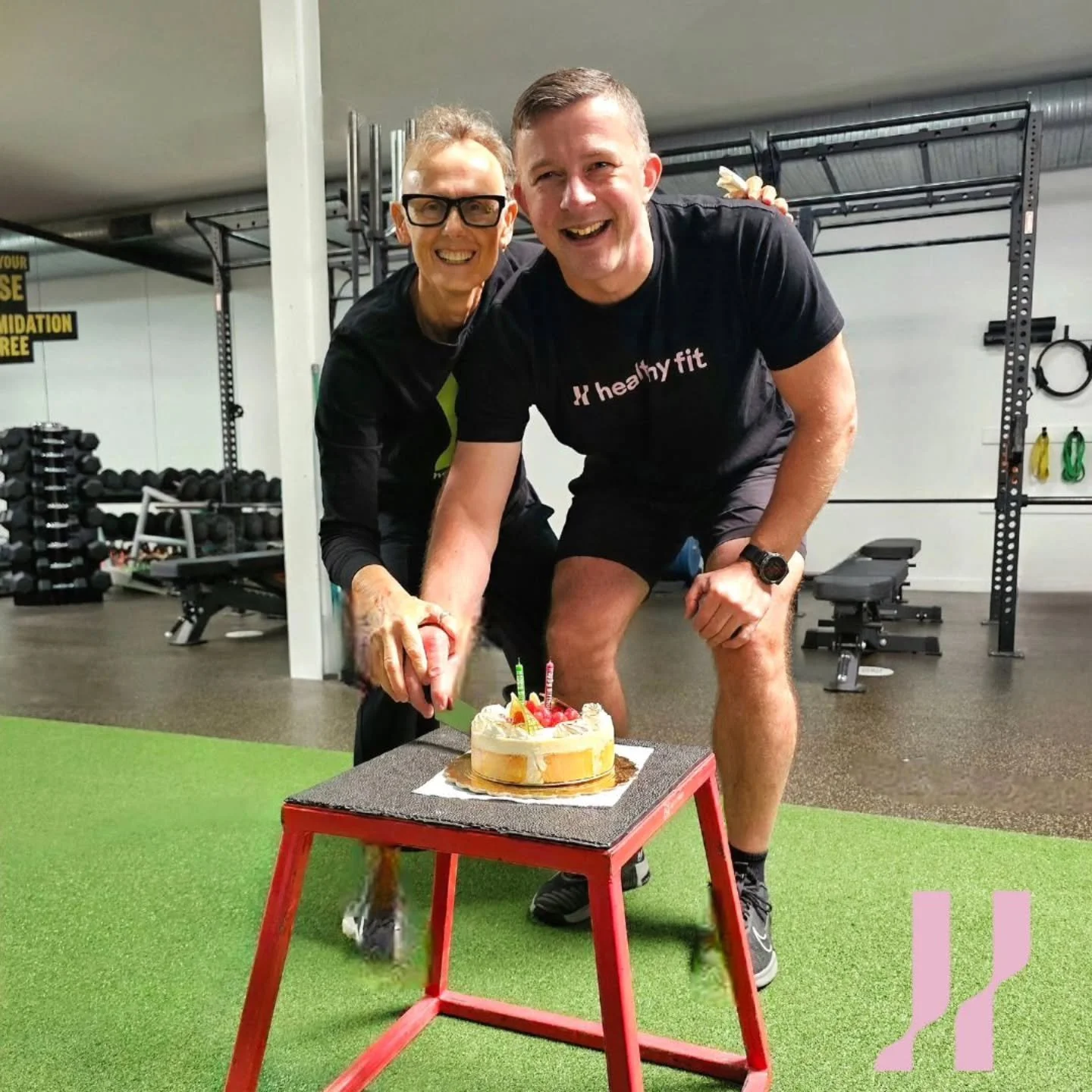 What's better than having a birthday on the 23 February❓️

Having 2 birthdays on the 23 February🥳🎂🎉🥂🍾❤️

Happy, Happy Birthday to Kris &amp; Michael who share their birthday on this special day❤️❤️

#happybirthday #teamwork #fitzroynorth #health