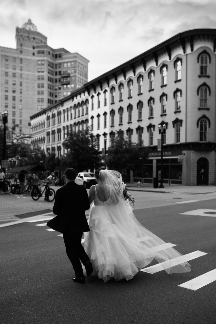 Grand-Rapids-Wedding-Photographer-95.jpeg