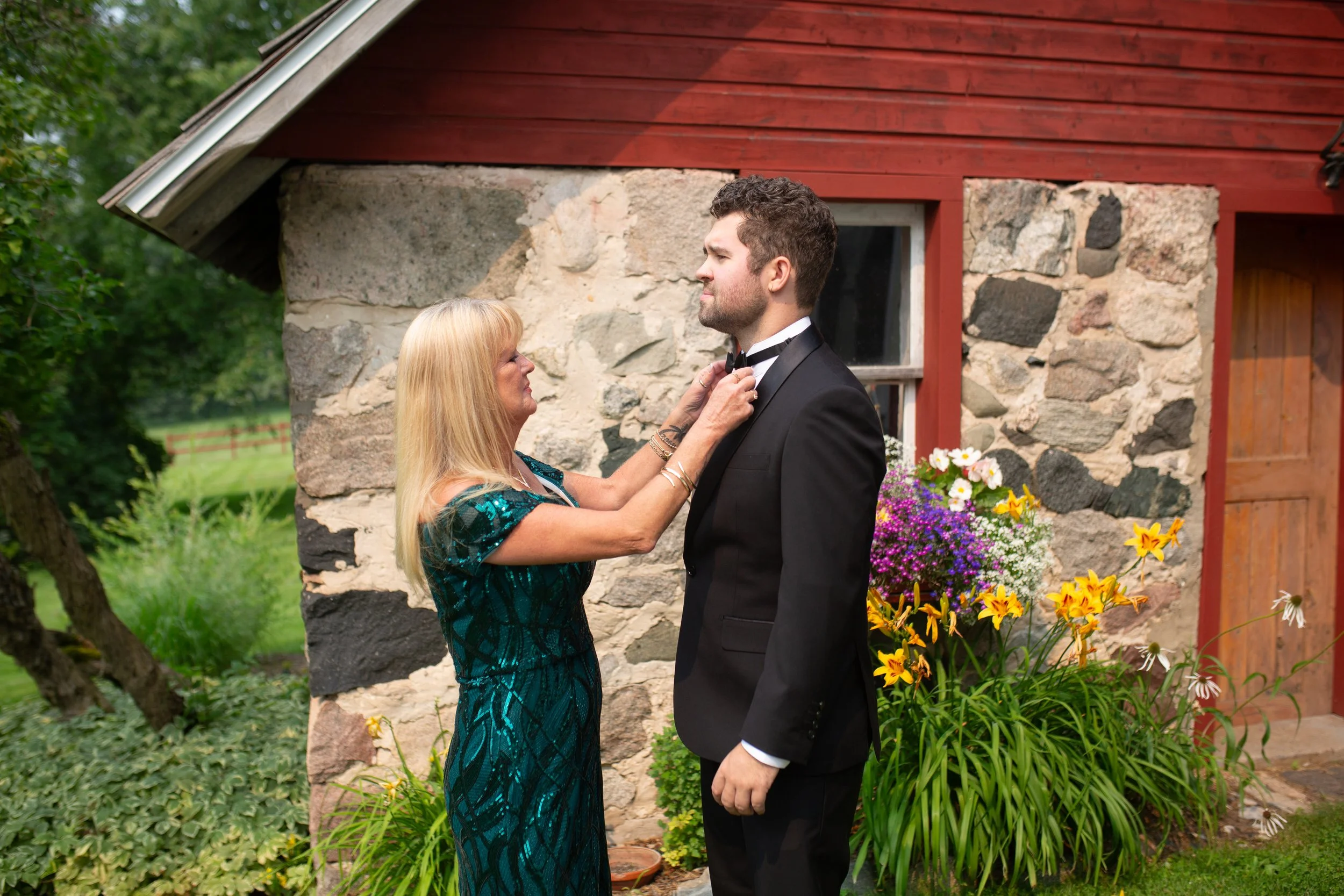 Traverse-City-Wedding-Photographer-10.jpg