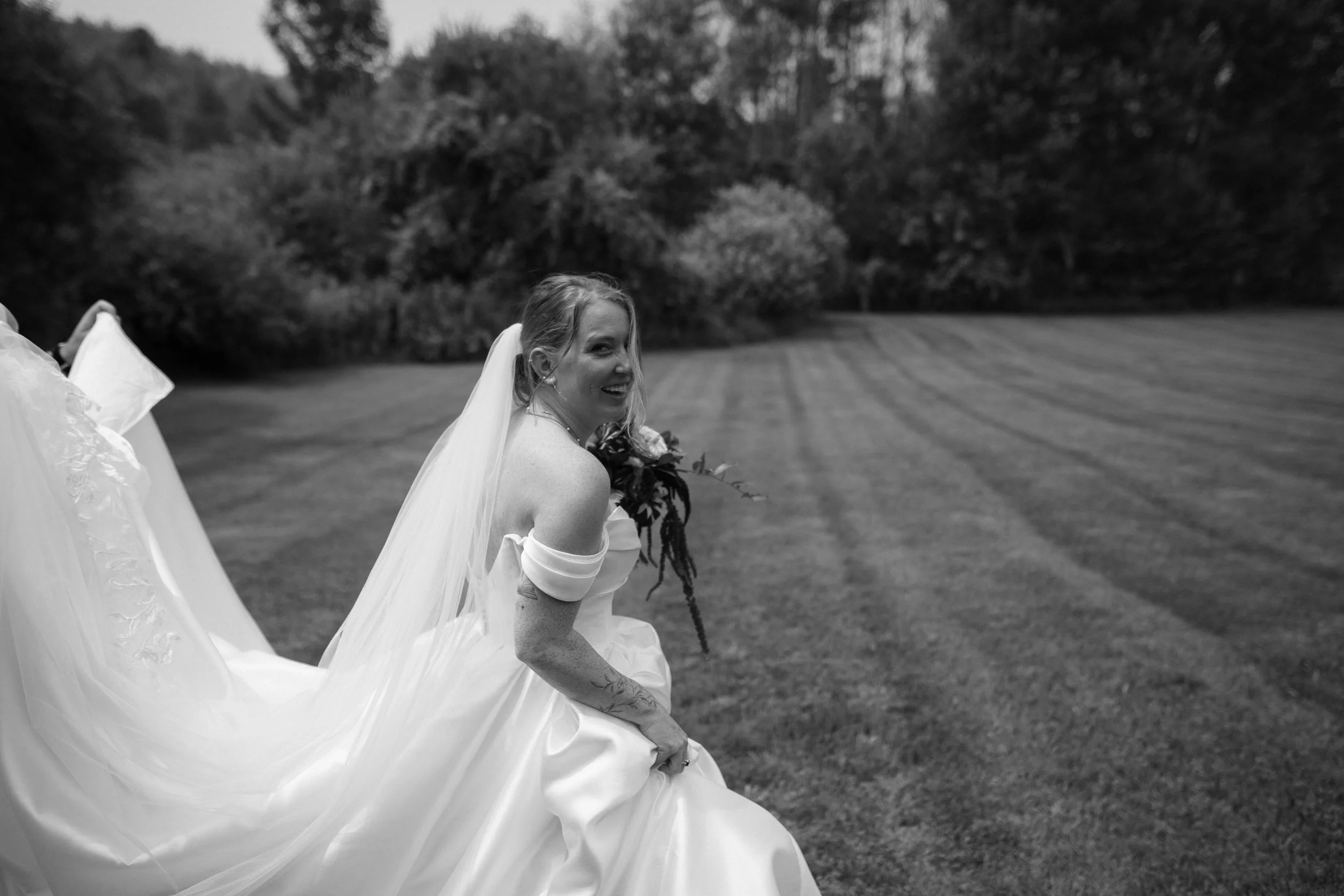 Traverse-City-Wedding-Photographer-42.jpg