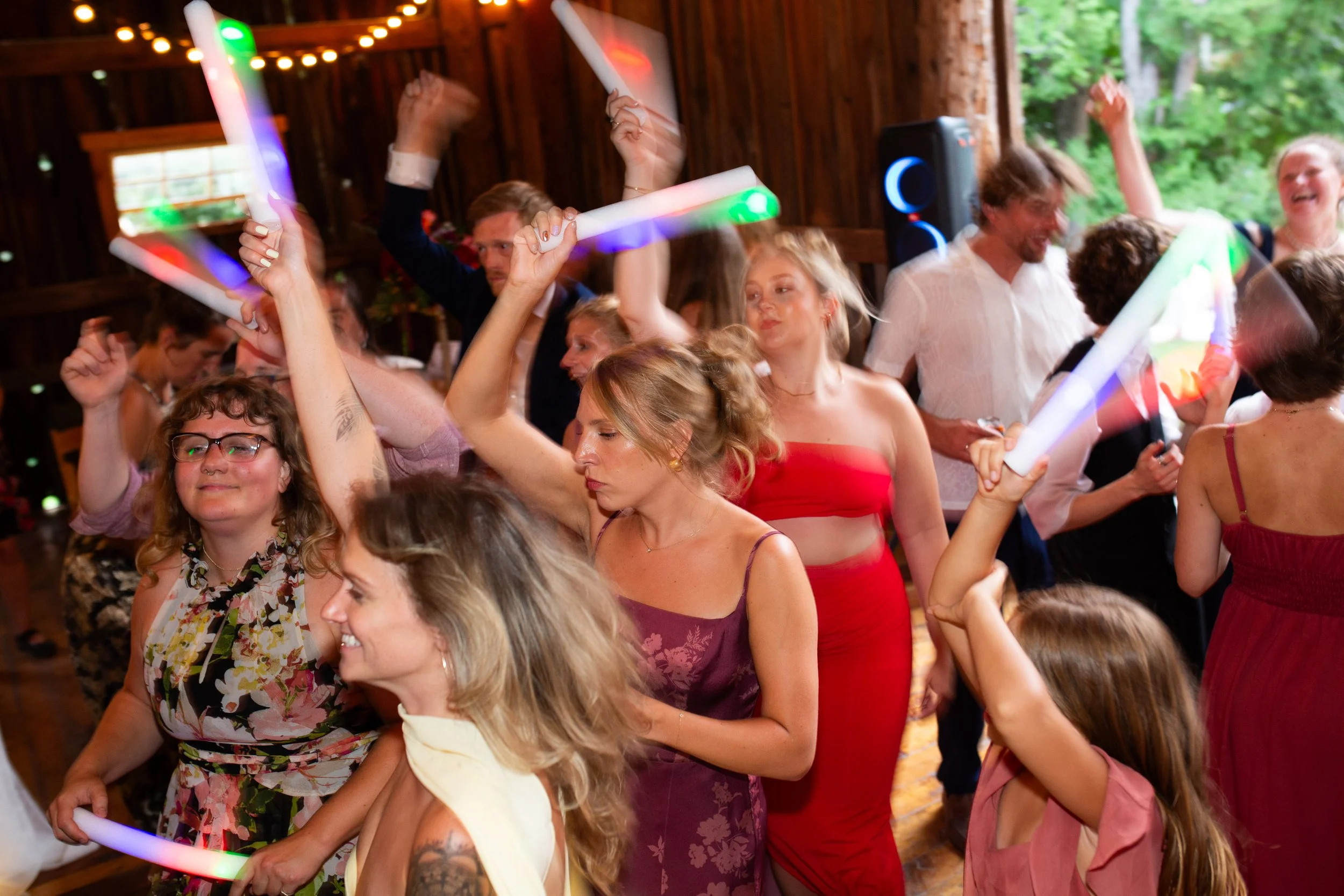 Traverse-City-Wedding-Photographer-133.jpg
