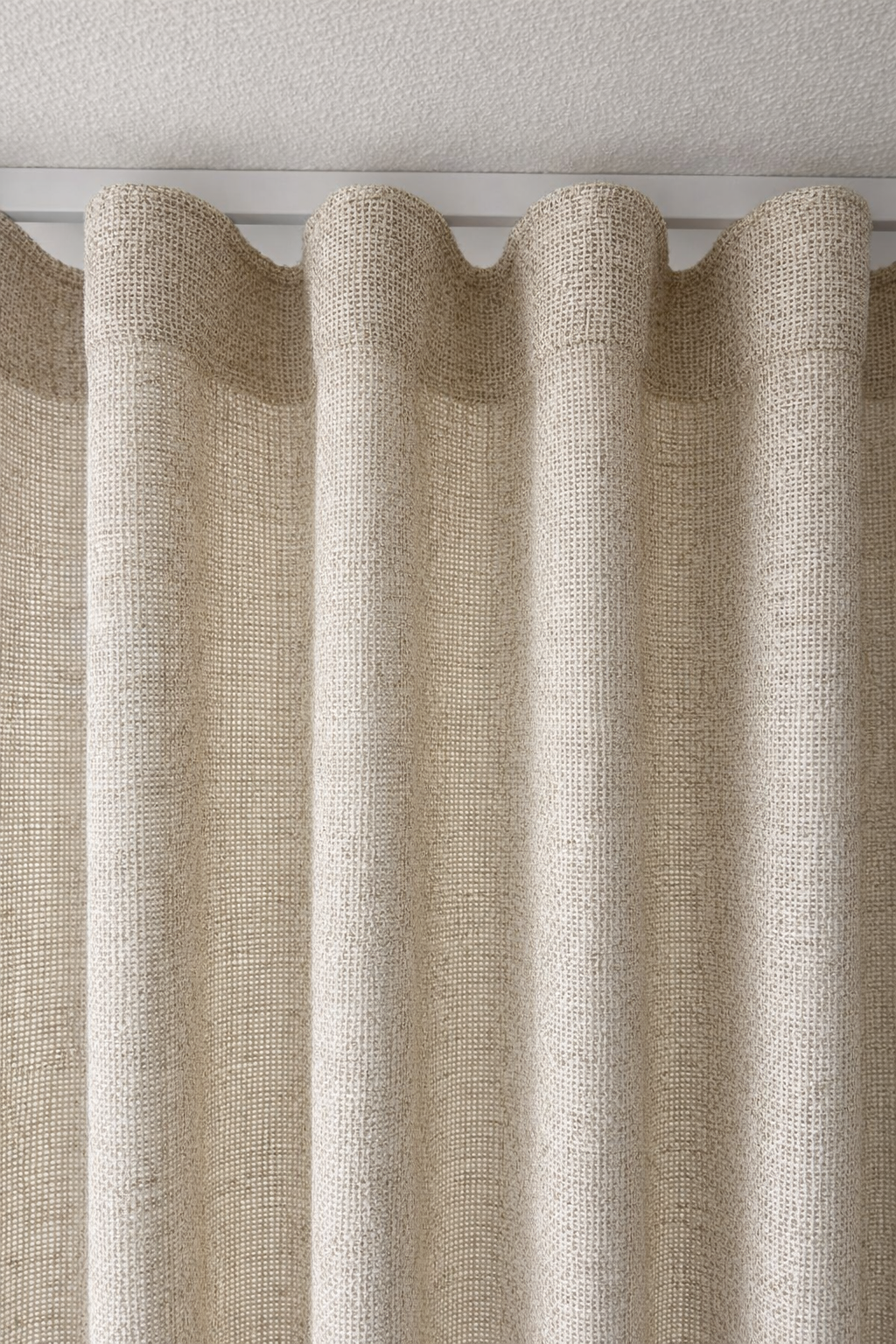 Wave Pleat Curtain shown on a M2000 Wave Pleat Track. 