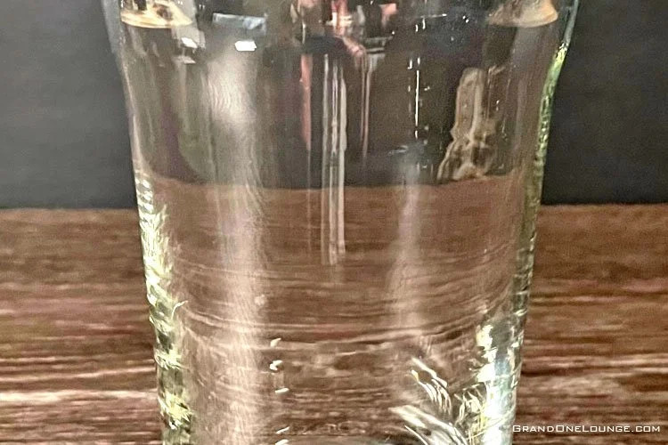 How to Clean Water Spots from Wine Glasses — Grand One Lounge The Home