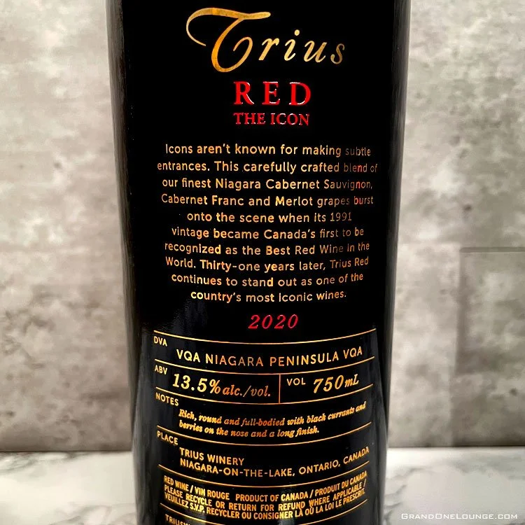 Trius Red bottle text. Photo Mike Belobradic.