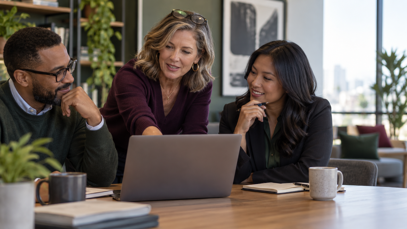 xperienced professional woman sharing what she learned with colleagues during a workplace discussion.