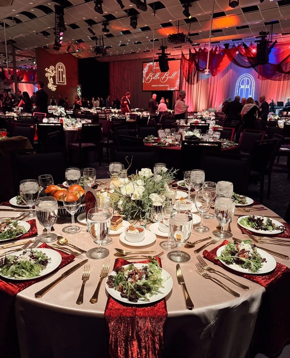 Such a wonderful evening celebrating the 2025 Bella Ball! ✨ Lots of festive frocks, dancing, and holiday merriment! 🎉⁠