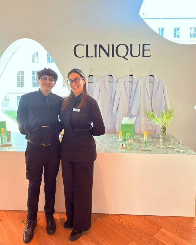 From Denver, with glow 🌟✨🌟 It was such a delight to have been part of the American Academy of Dermatology weekend.