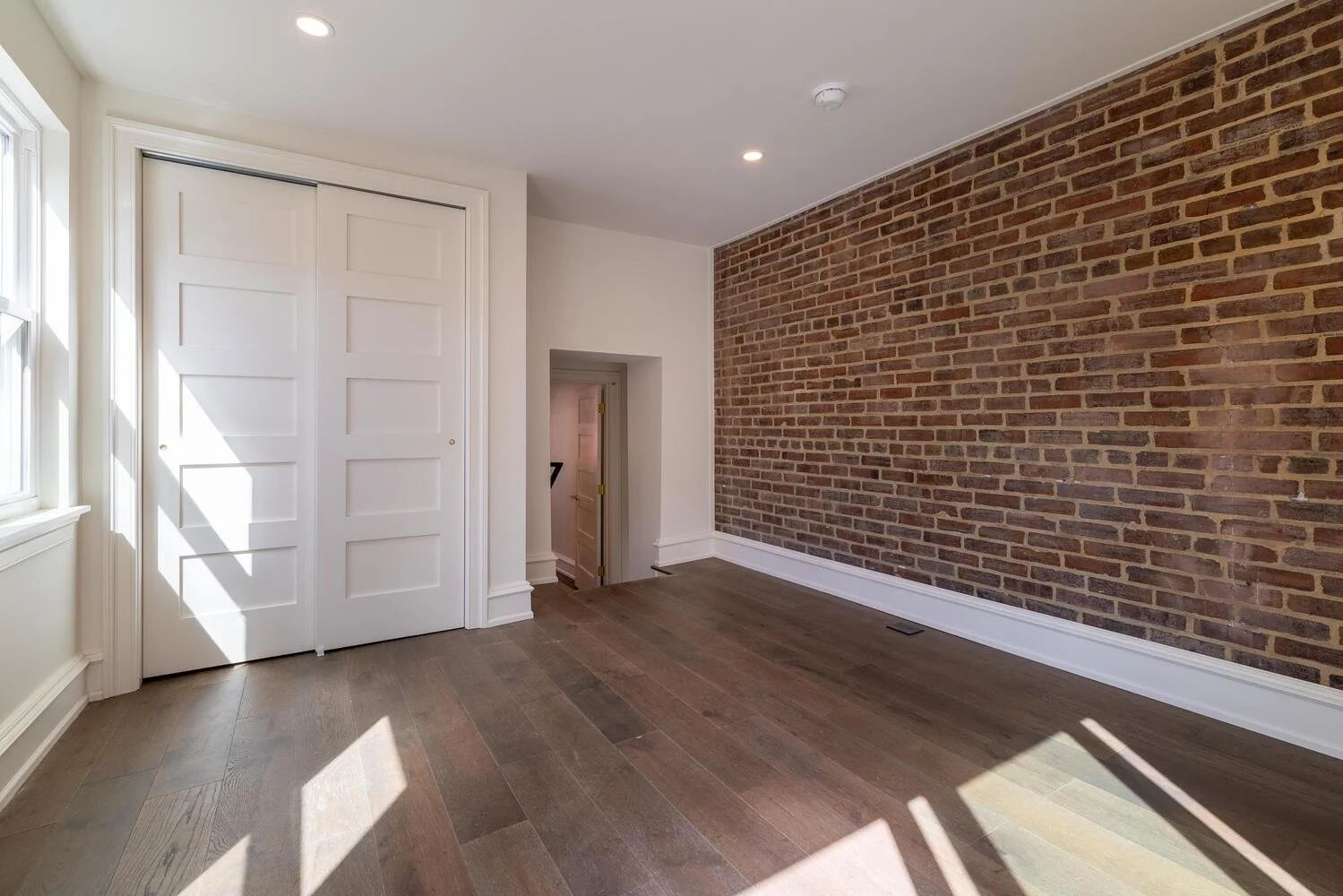 313 S Smedley St Philadelphia-large-018-013-313 s smedley st 018-1500x1000-72dpi.jpg
