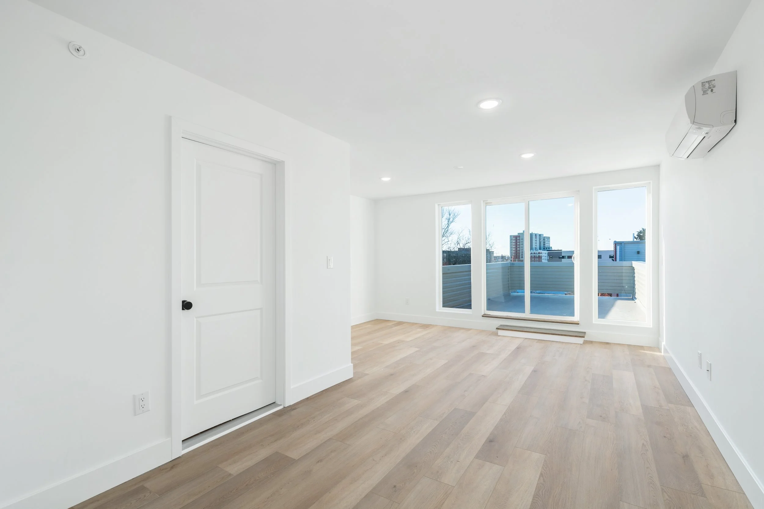 4214 POWELTON AVE UNIT 4 PHOTOGRAPHY â¸ WEFILMPHILLY-12.JPG