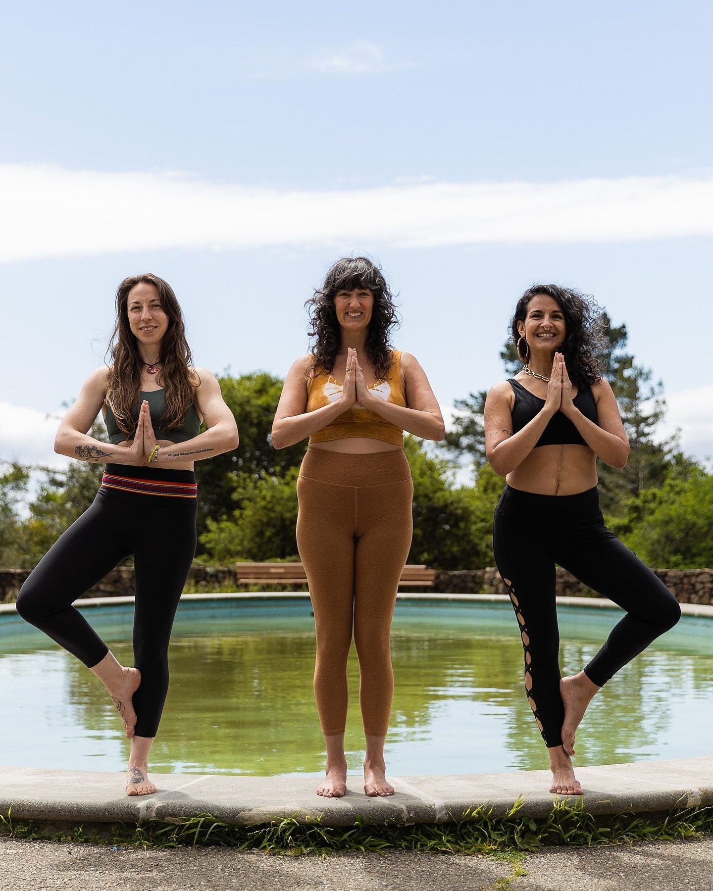 Left Coast Power Yoga is a supportive community of yogis. We help stressed-out overachievers find strength and balance, feel good in their bodies, and use their yoga practice to handle whatever life throws at them.

Thinking about giving us a try? He