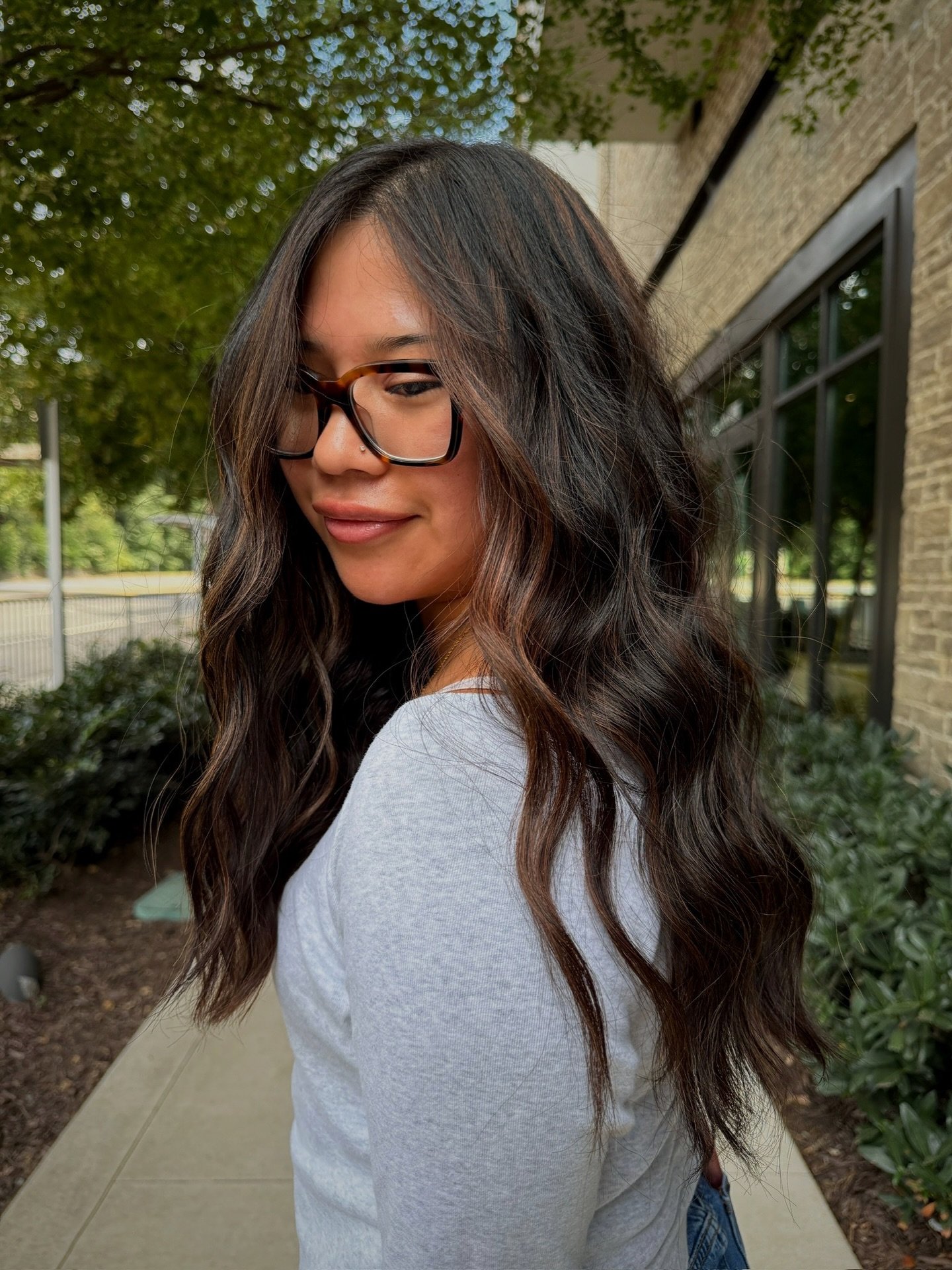 @hellraiserhair absolutely ATE with this lived in soft brunette balayage 

#atlantasalon #atlantabalayage #bestsalondecatur