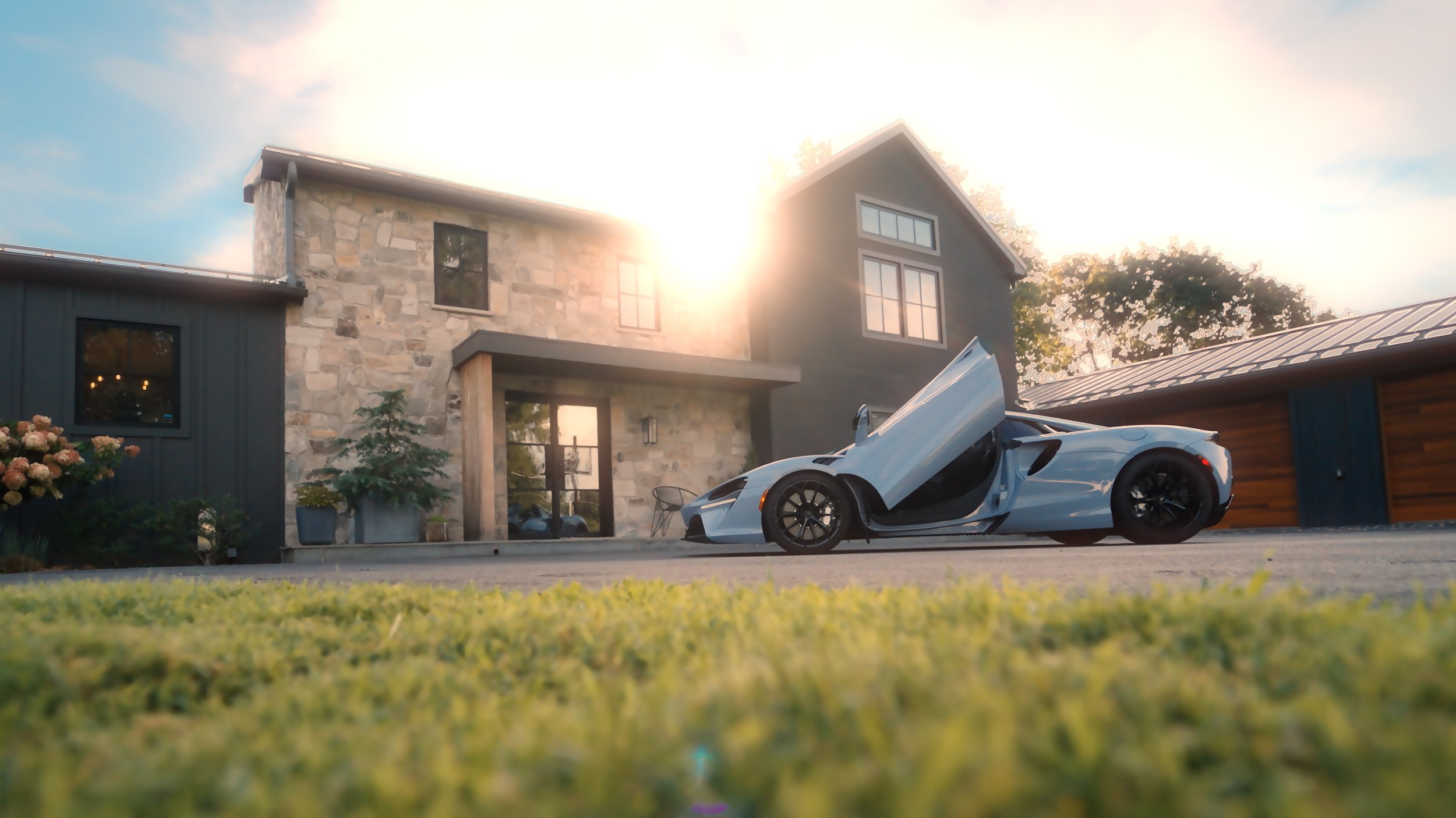 McLaren.00_01_33_23.Still003.jpg
