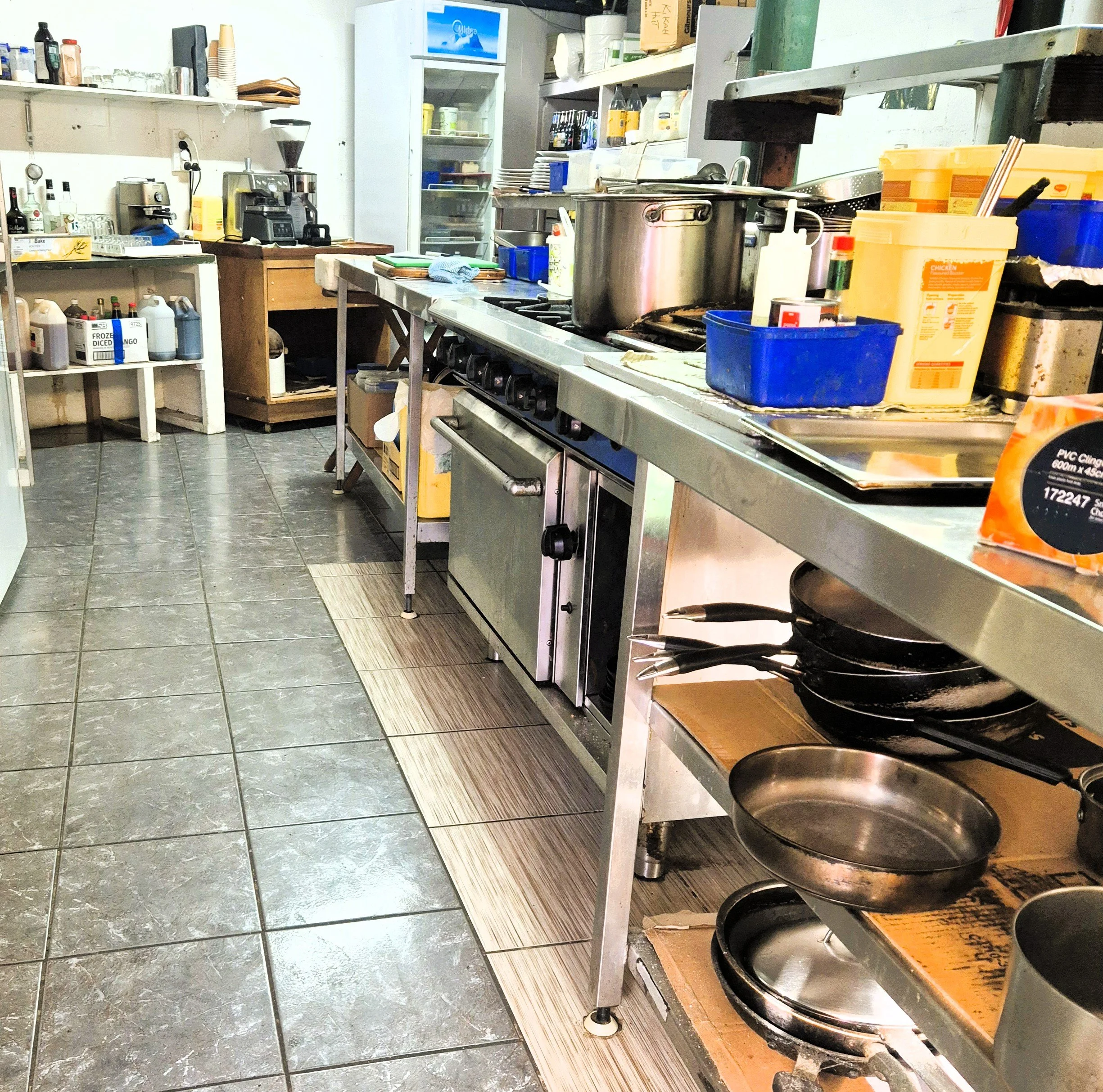 Kikau Kitchen Bb.jpg