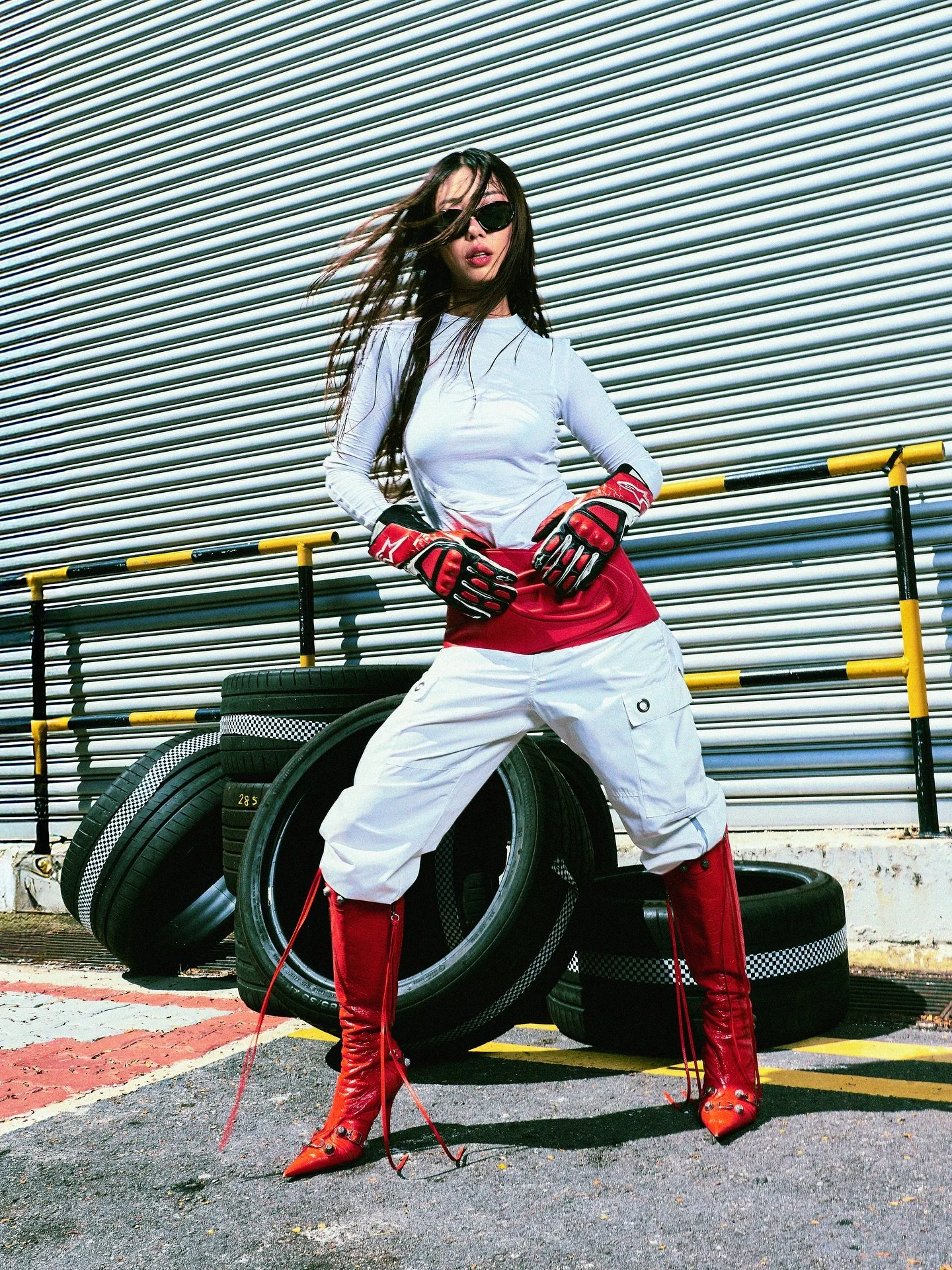 🏁 campaign shoot for @arkive___store 
styling &amp; creative by @emy111ia