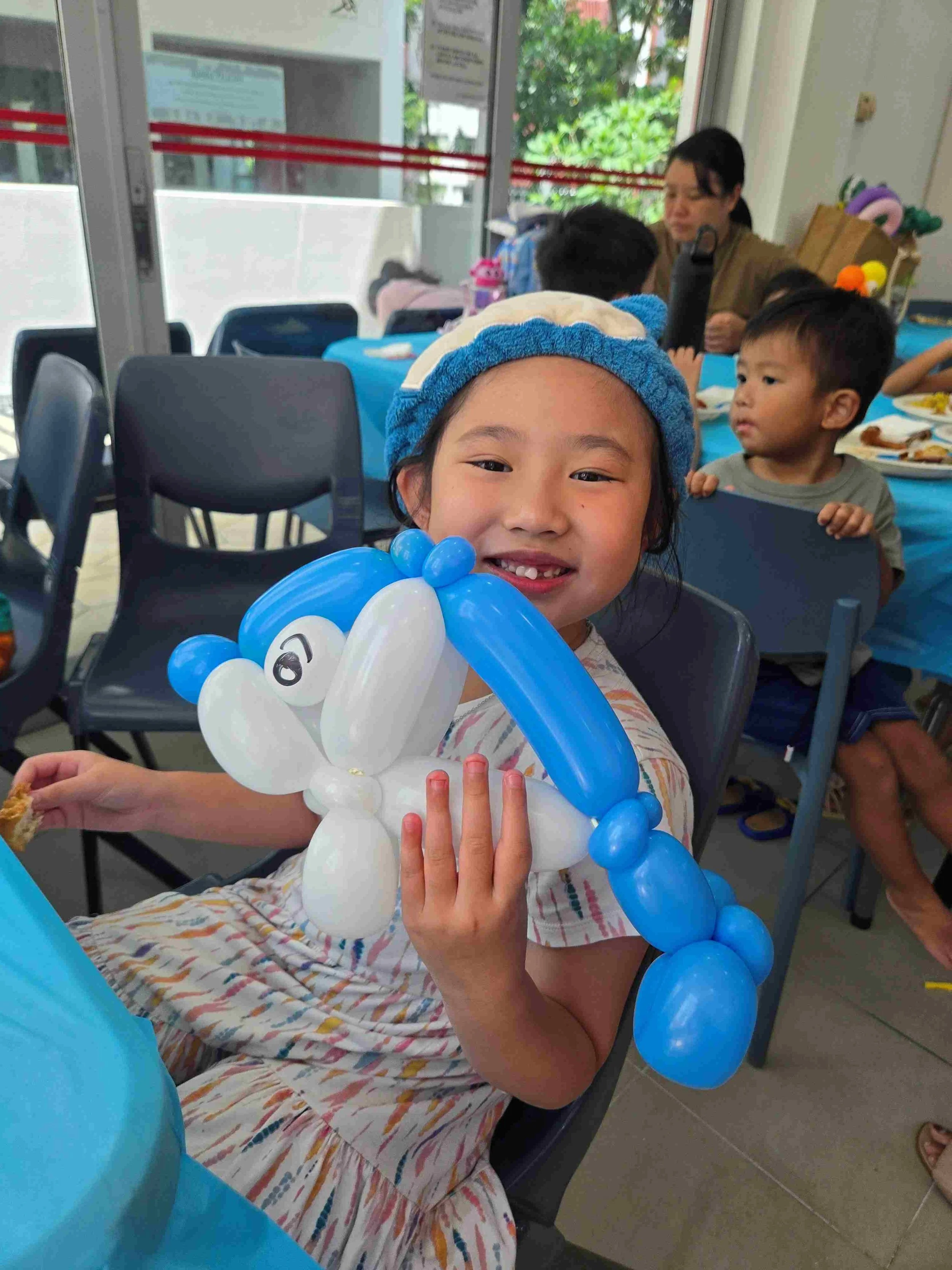 Passion Soul_Balloon Sculpting_Birthday Party_Animal_Dolphin