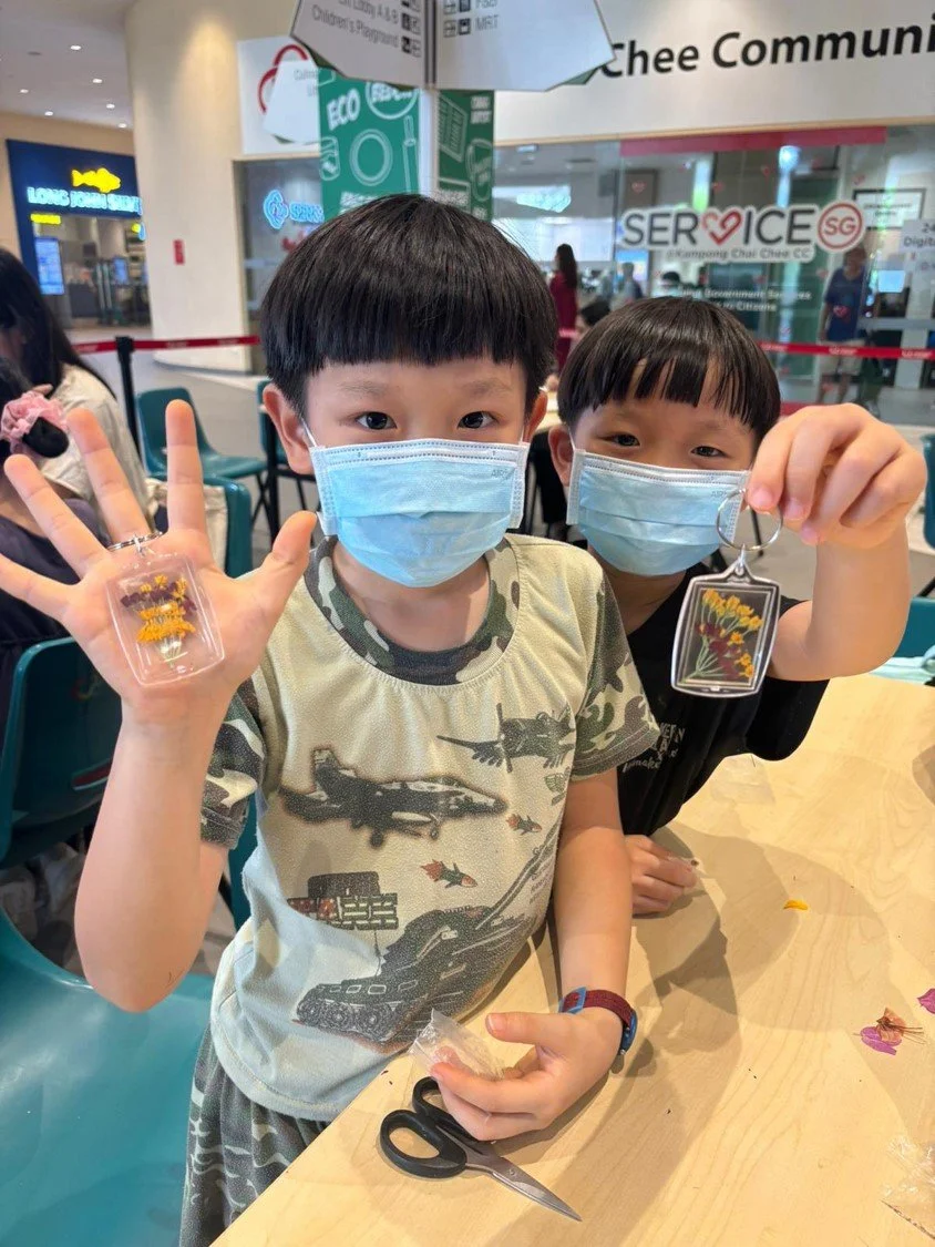 Dried Flower Keychain