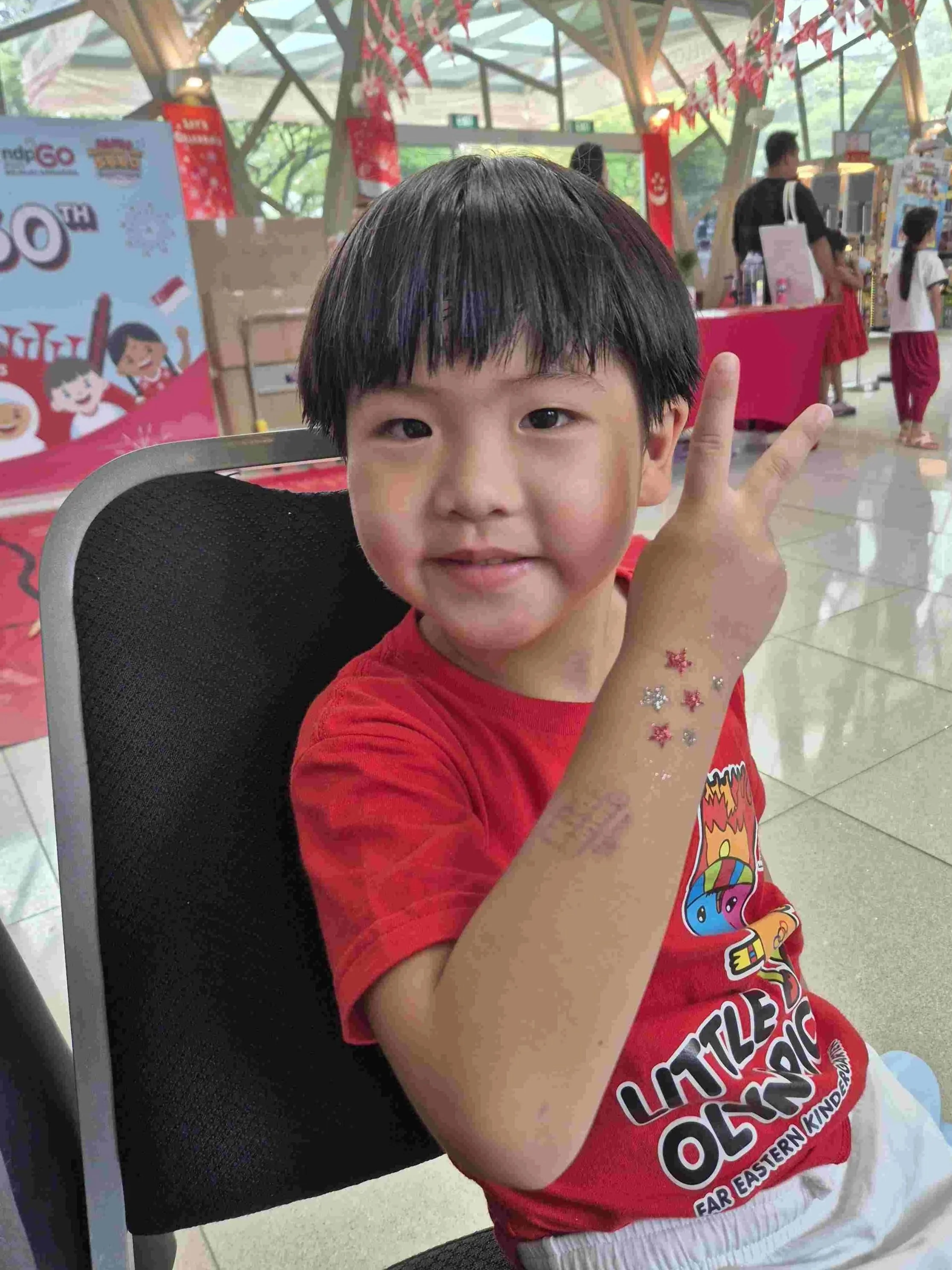 Passion Soul_National Day_SG60_Glitter Tattoo_SAFRA_SAFRA Jurong_Stars