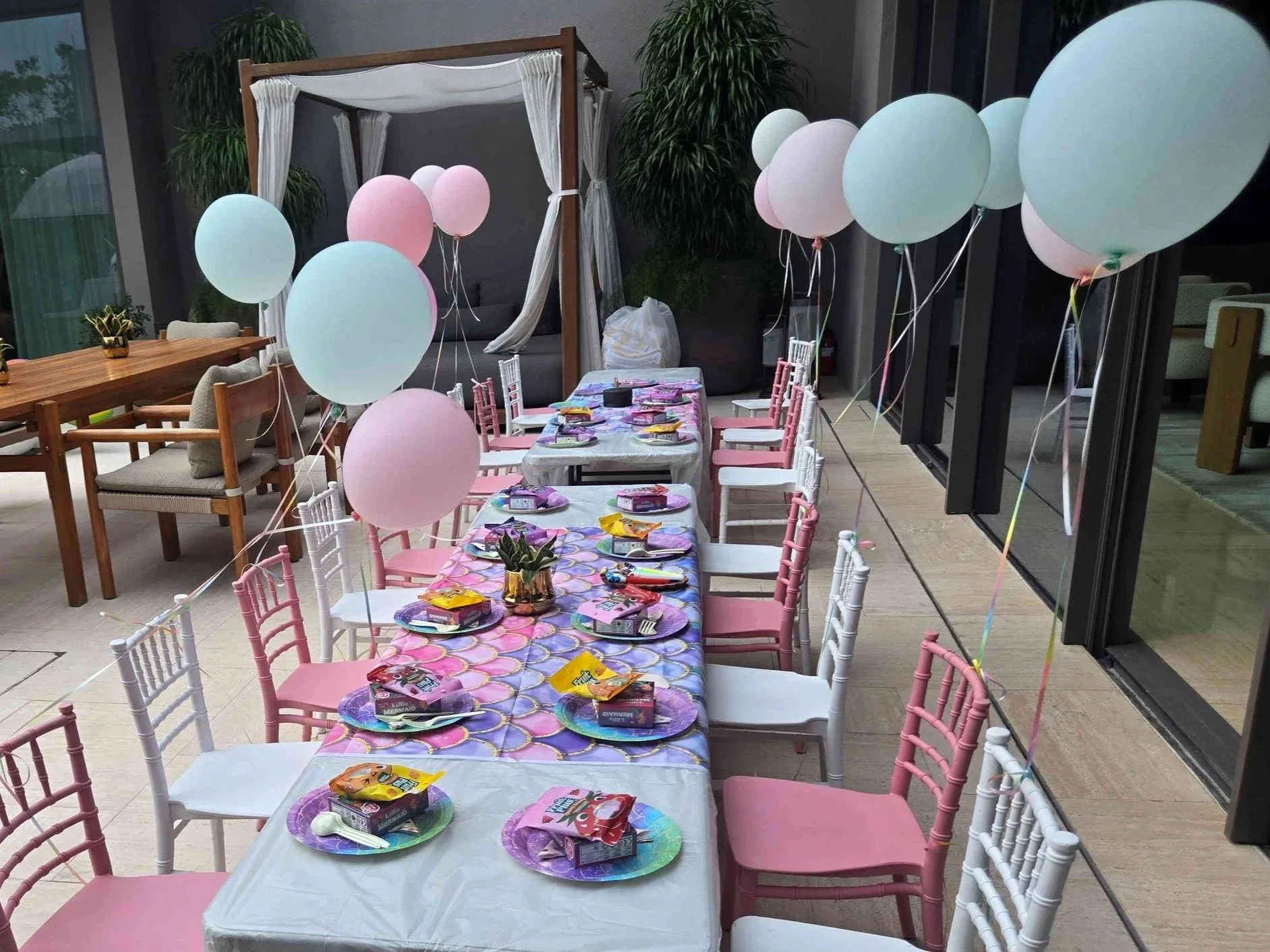 Passion Soul_Kids Tables_Kids Tiffany Chairs