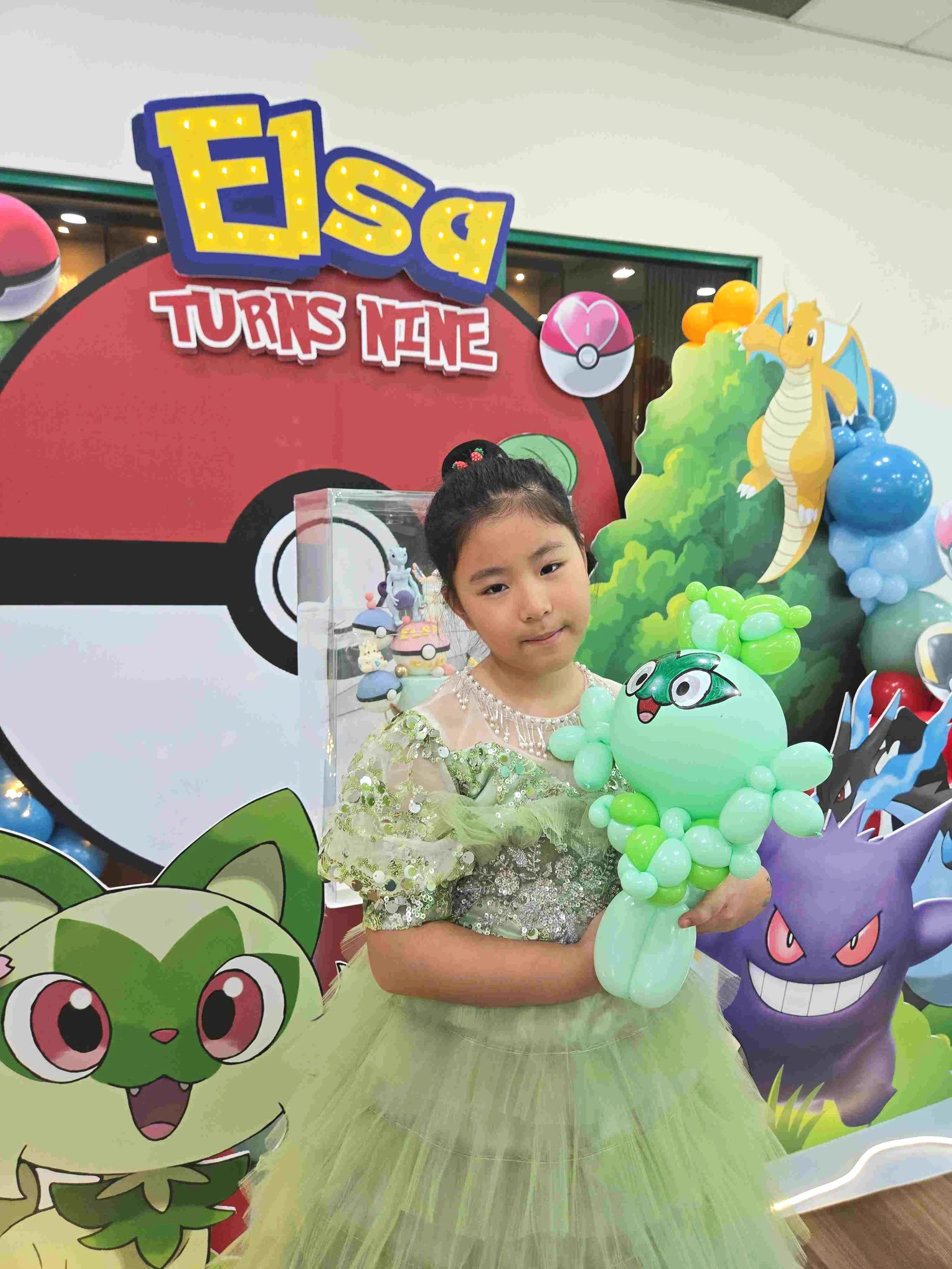 Passion Soul_Balloon Sculpting_Birthday Party_Kids Party_Warren Golf and Country Club_Pokemon_Sprigatito