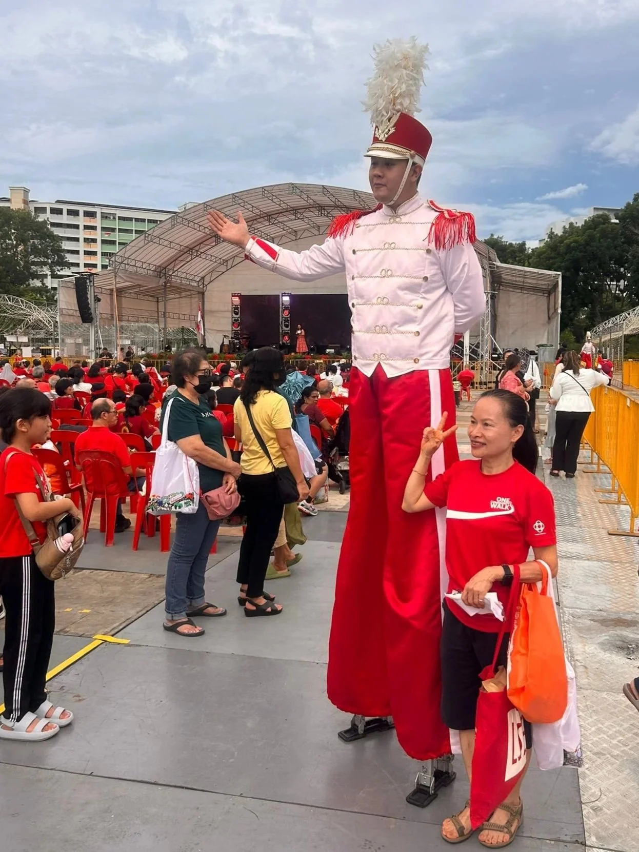 Passion Soul_Silt Walker_Red and White_National Day_Solider