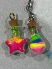 Halloween_Glow in the Dark Bottle Keychain